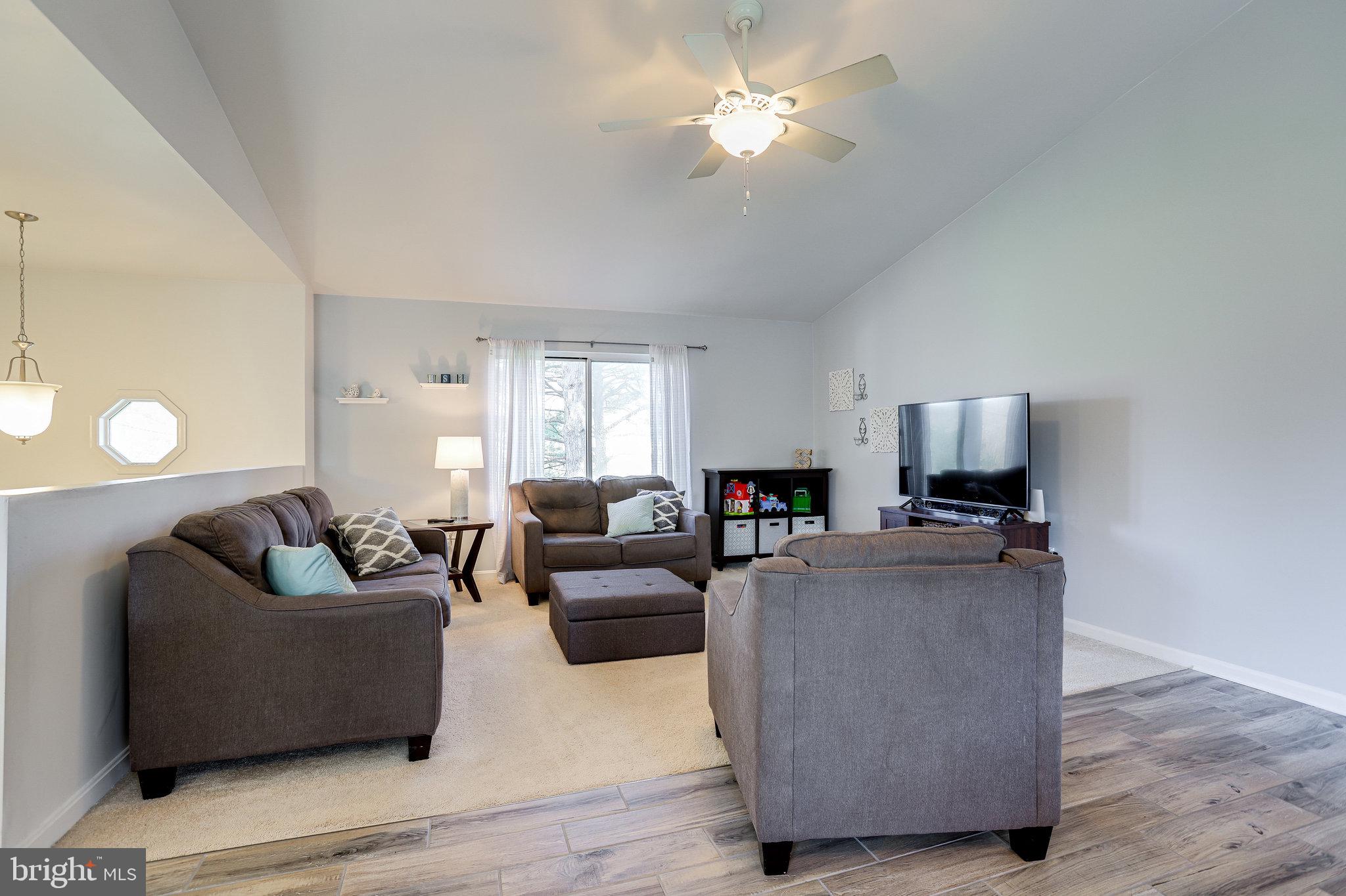 CEDAR KNOLLS - Residential