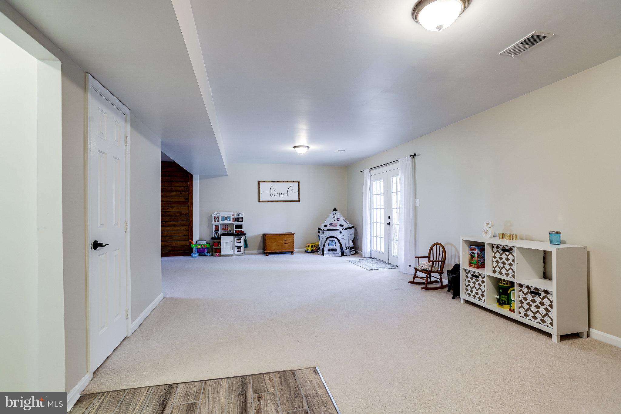 CEDAR KNOLLS - Residential