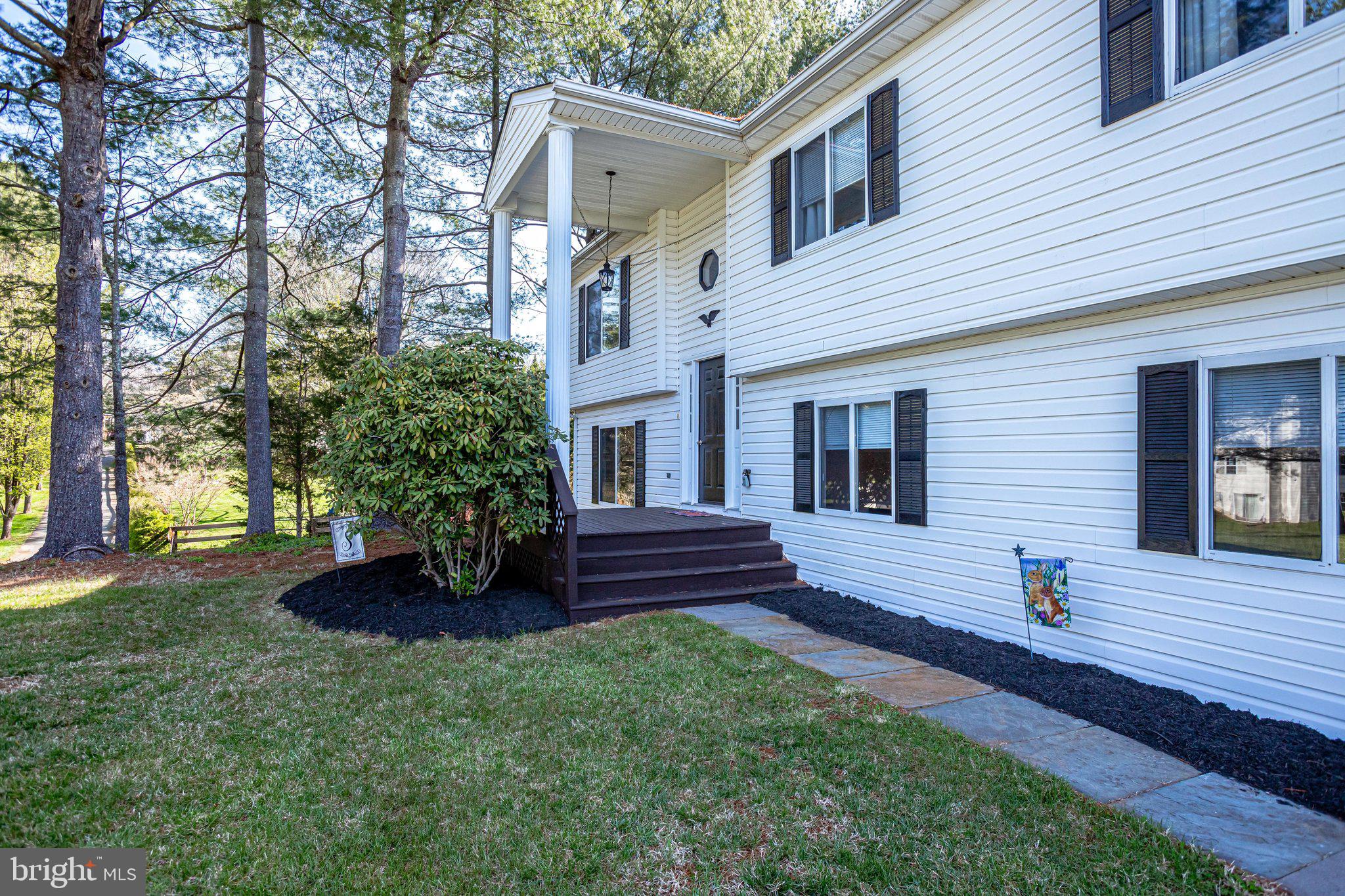 CEDAR KNOLLS - Residential