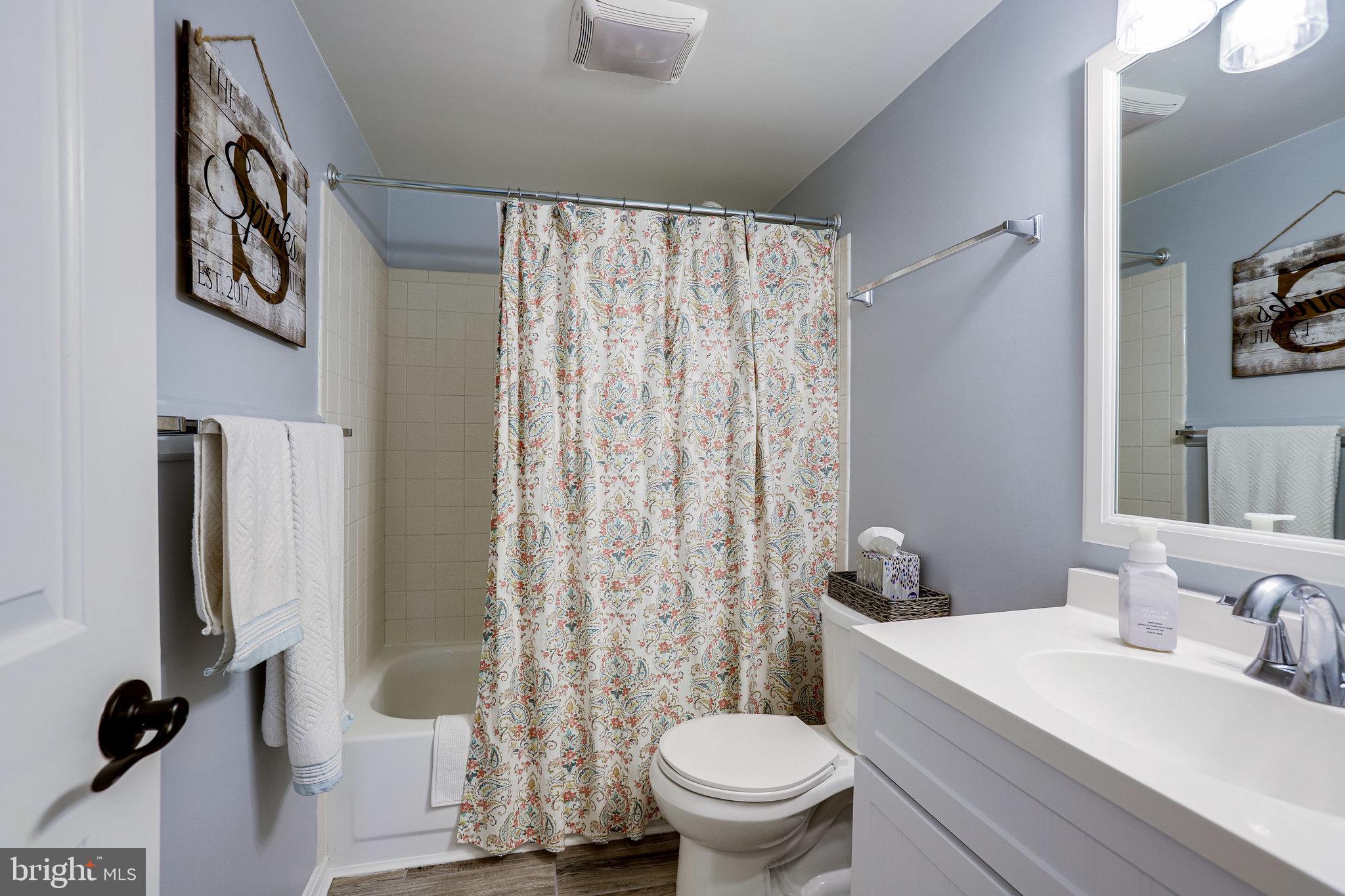 CEDAR KNOLLS - Residential