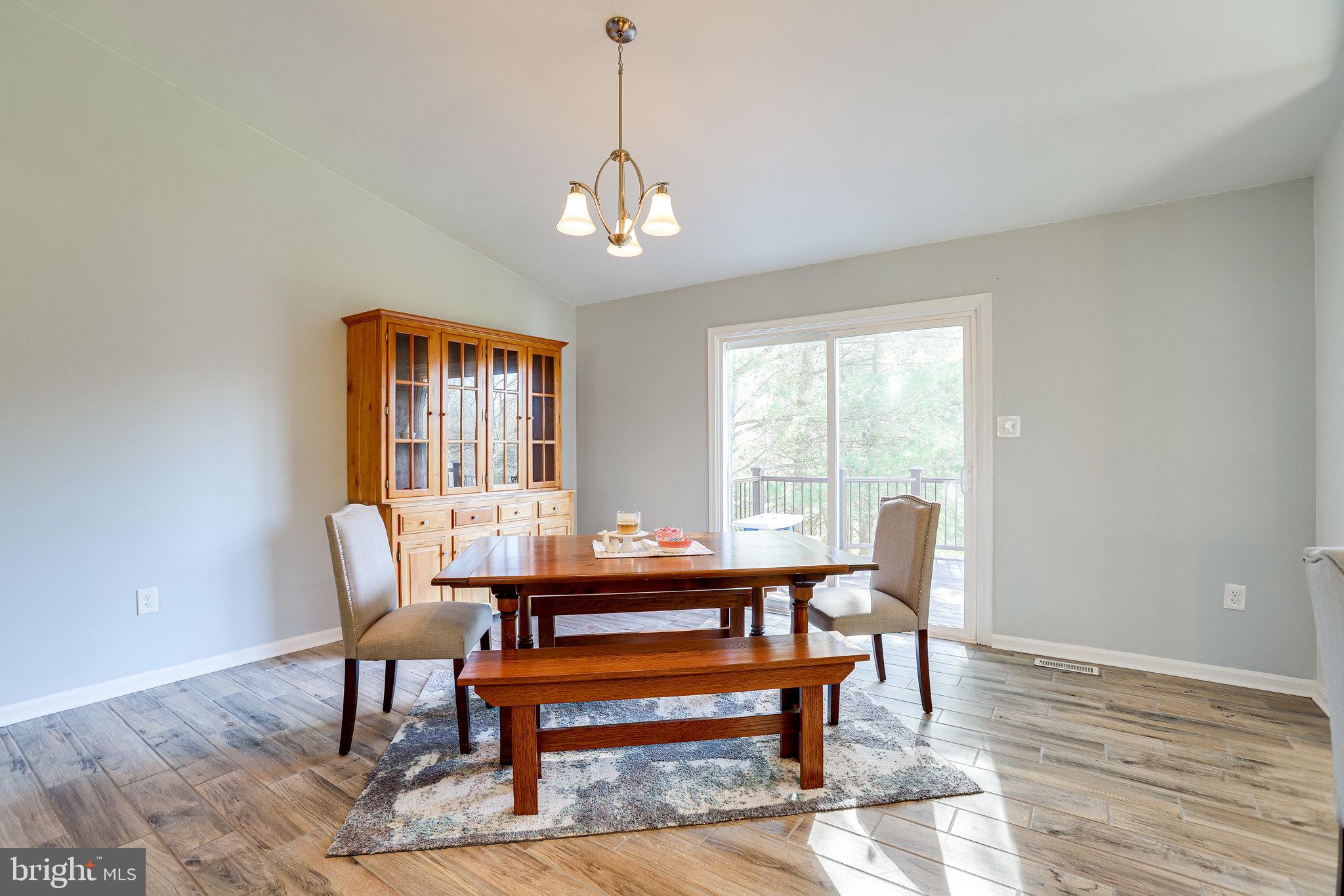 CEDAR KNOLLS - Residential