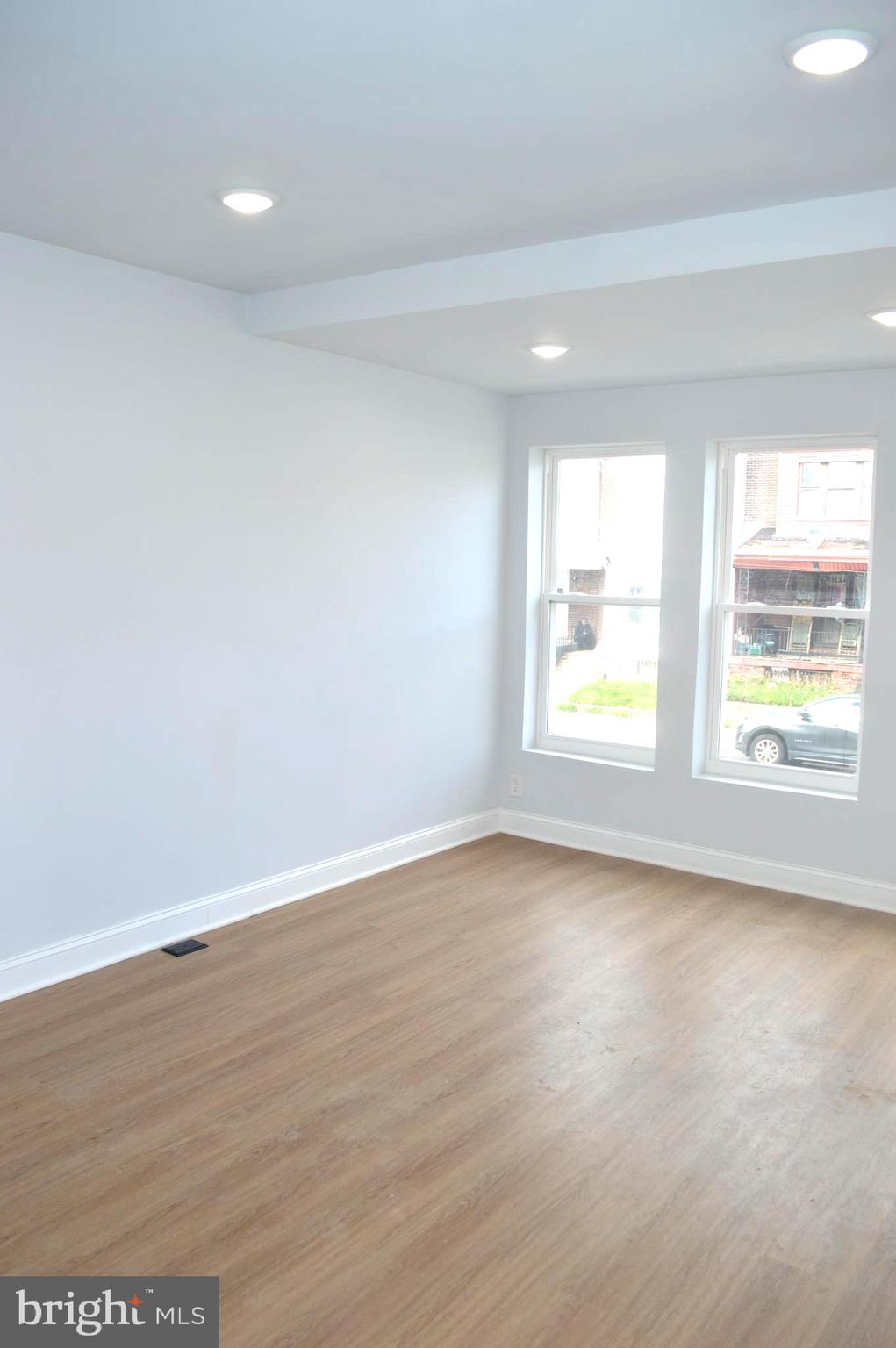 PHILADELPHIA (SOUTHWEST) - Residential Income