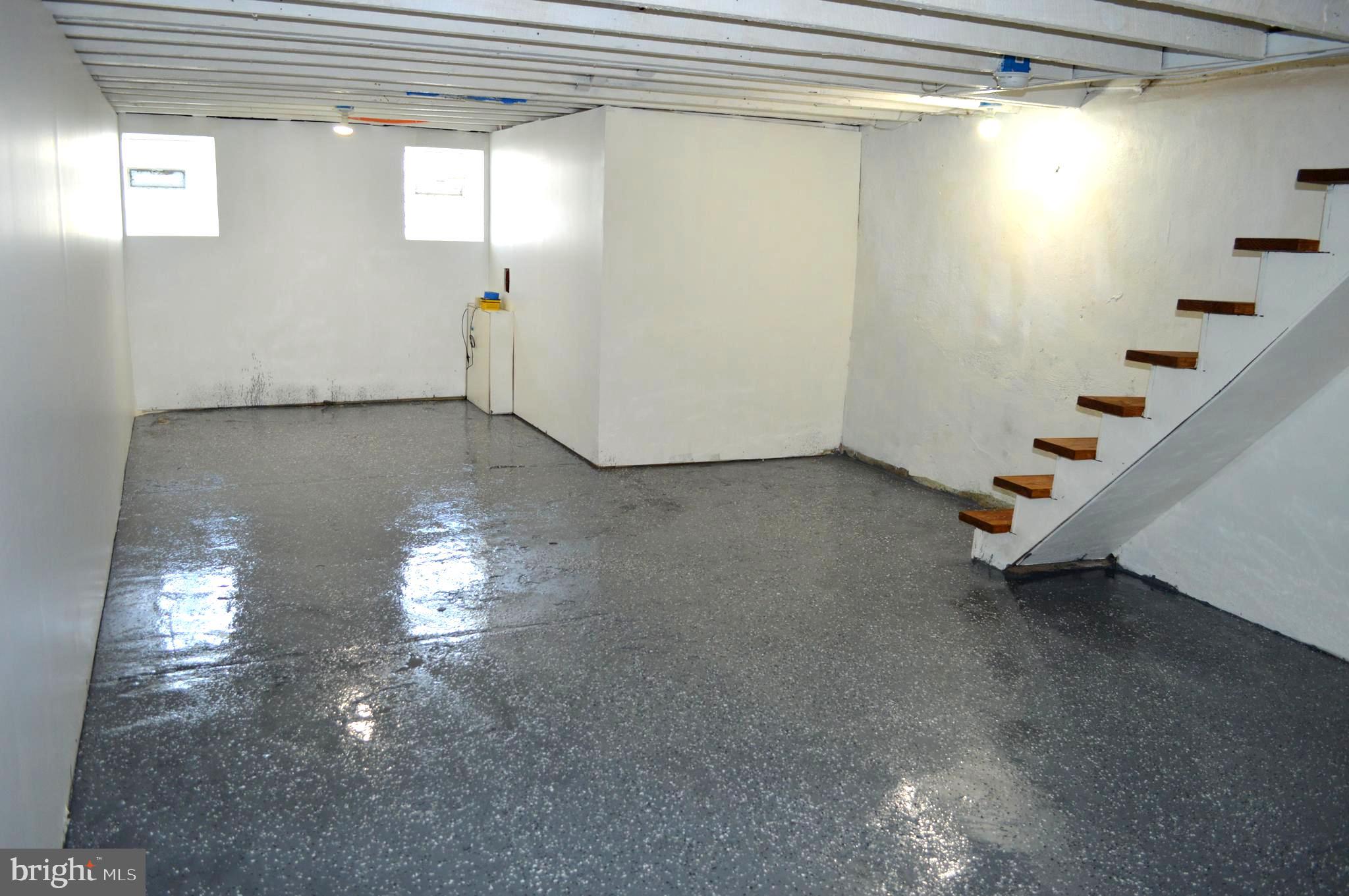 PHILADELPHIA (SOUTHWEST) - Residential Income