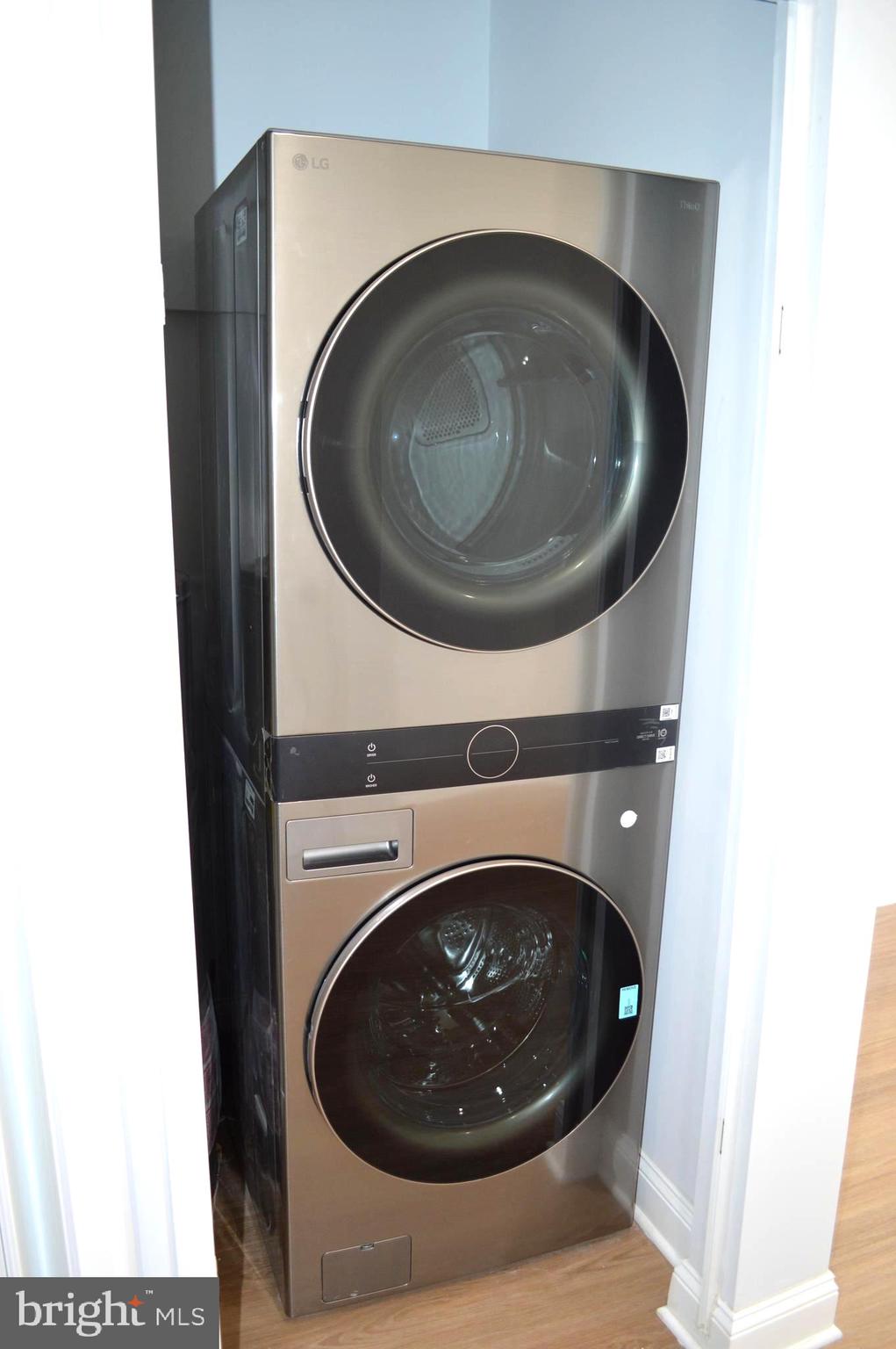 PHILADELPHIA (SOUTHWEST) - Residential Income