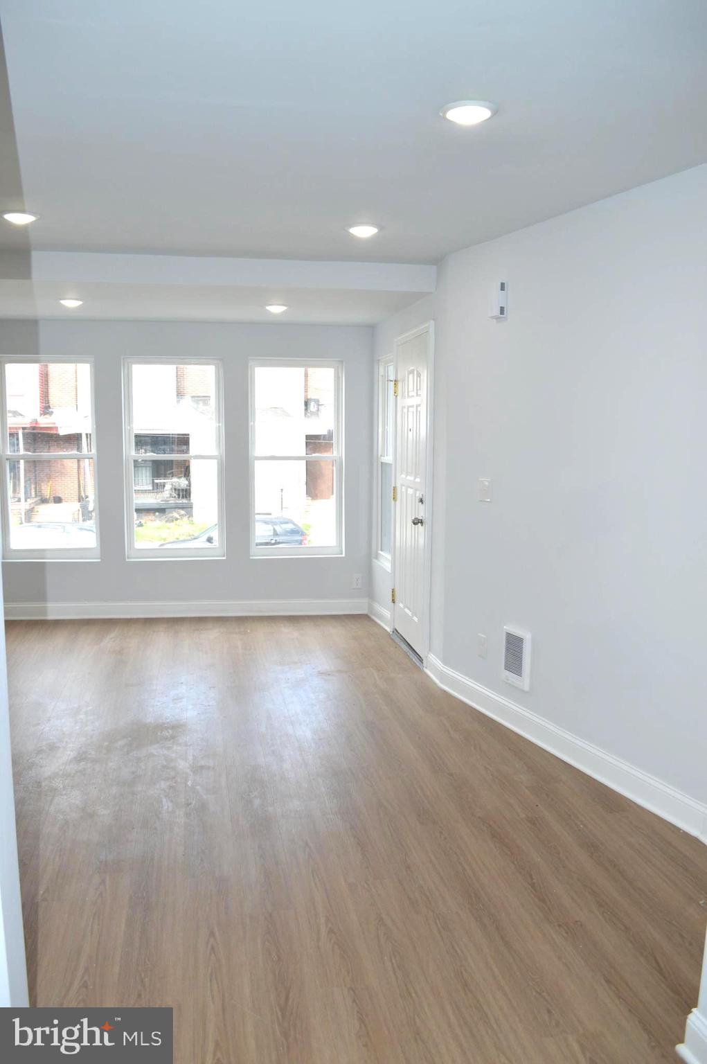 PHILADELPHIA (SOUTHWEST) - Residential Income