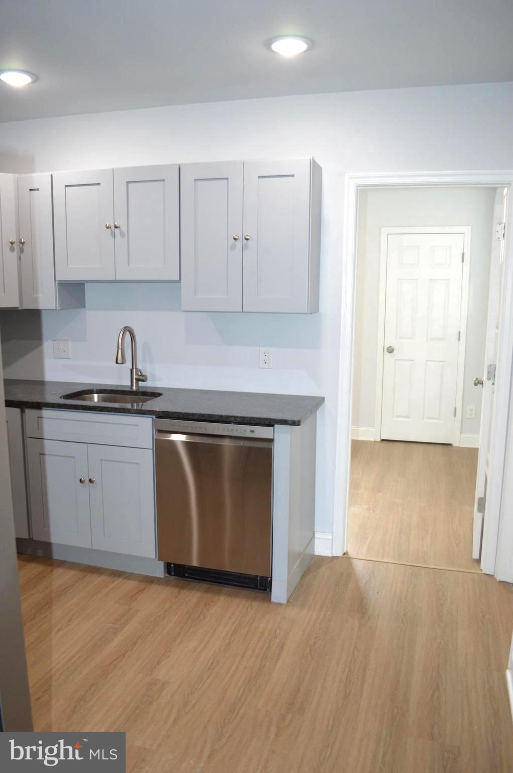 PHILADELPHIA (SOUTHWEST) - Residential Income