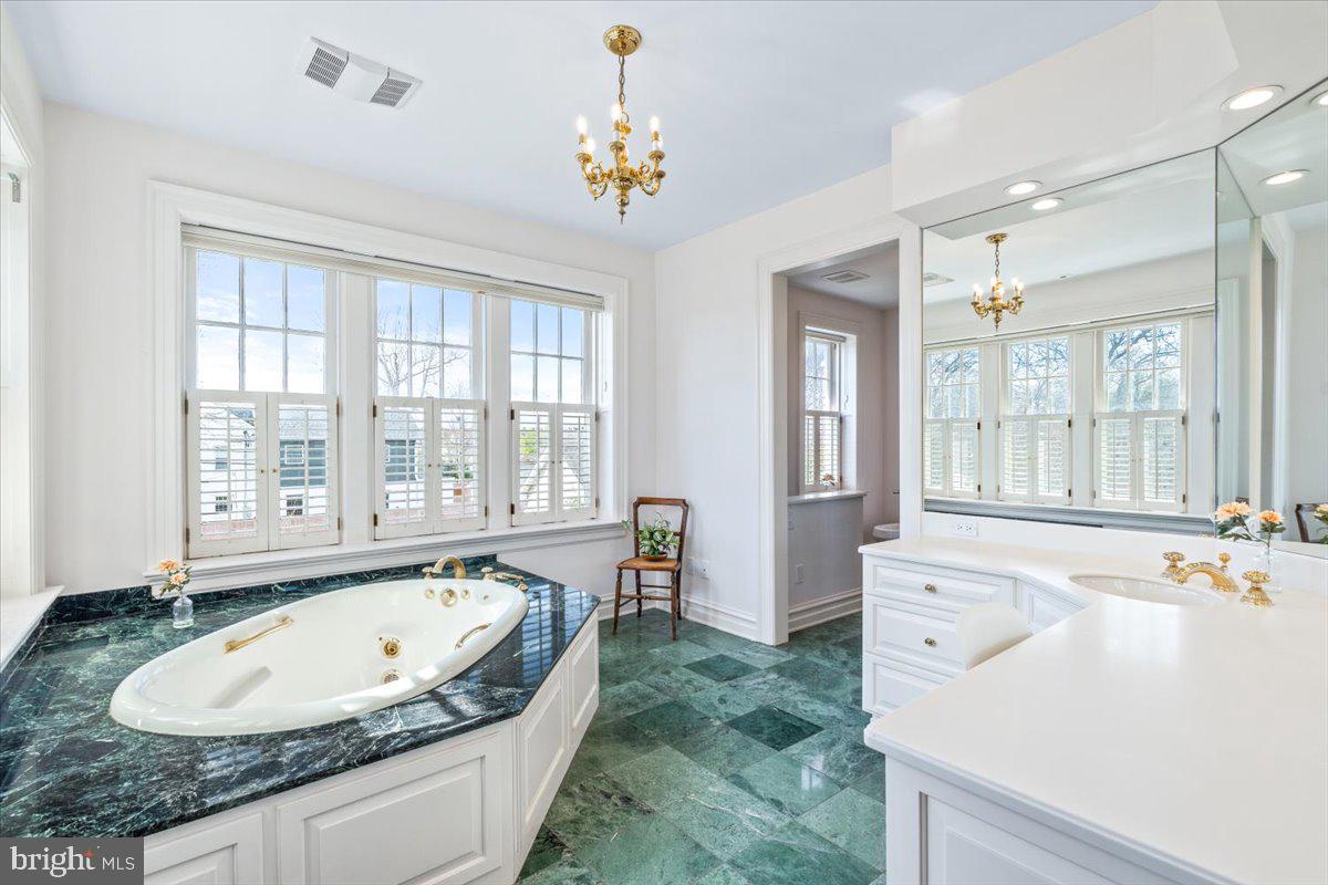 BAKER PARK - Residential