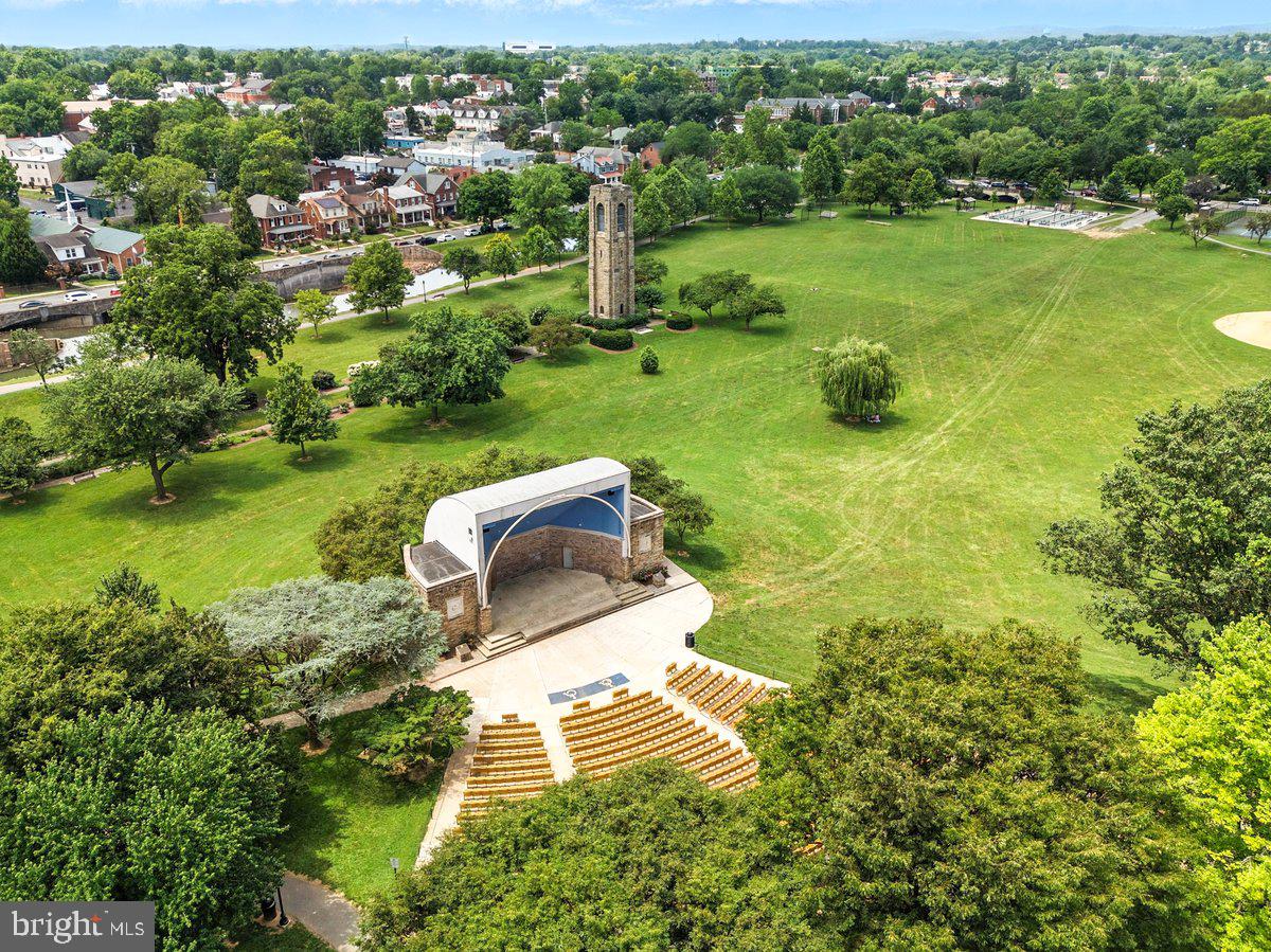 BAKER PARK - Residential