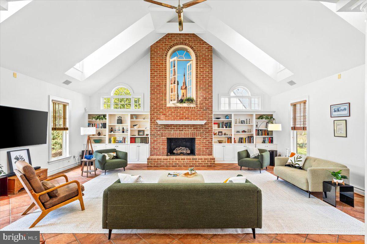 BAKER PARK - Residential