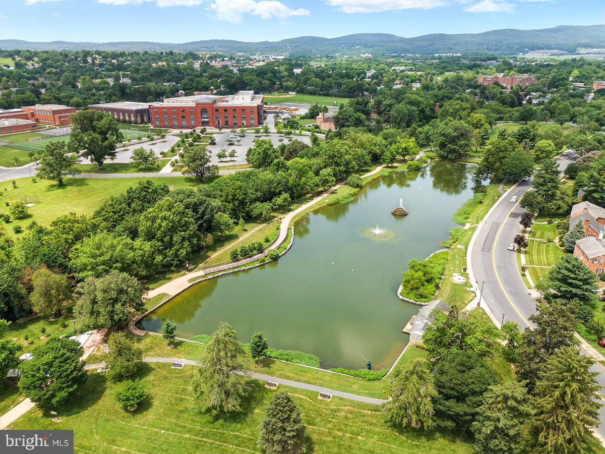 BAKER PARK - Residential