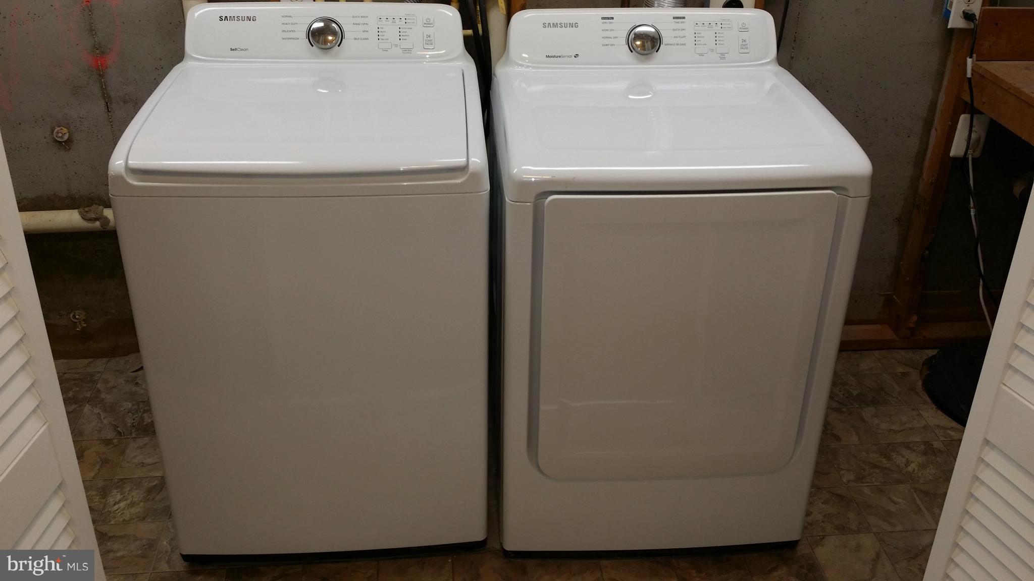 FOX CHASE - Residential