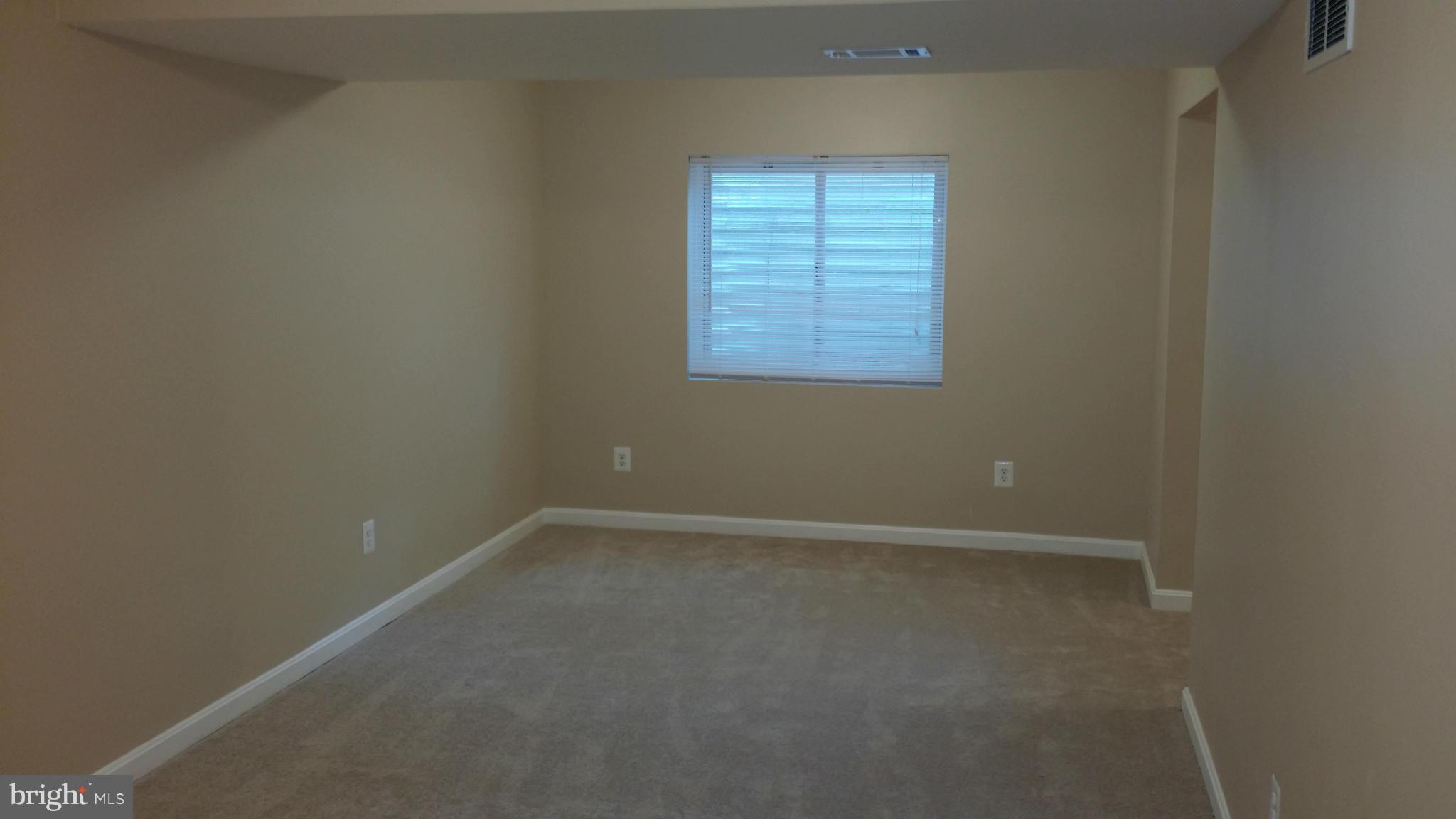 FOX CHASE - Residential