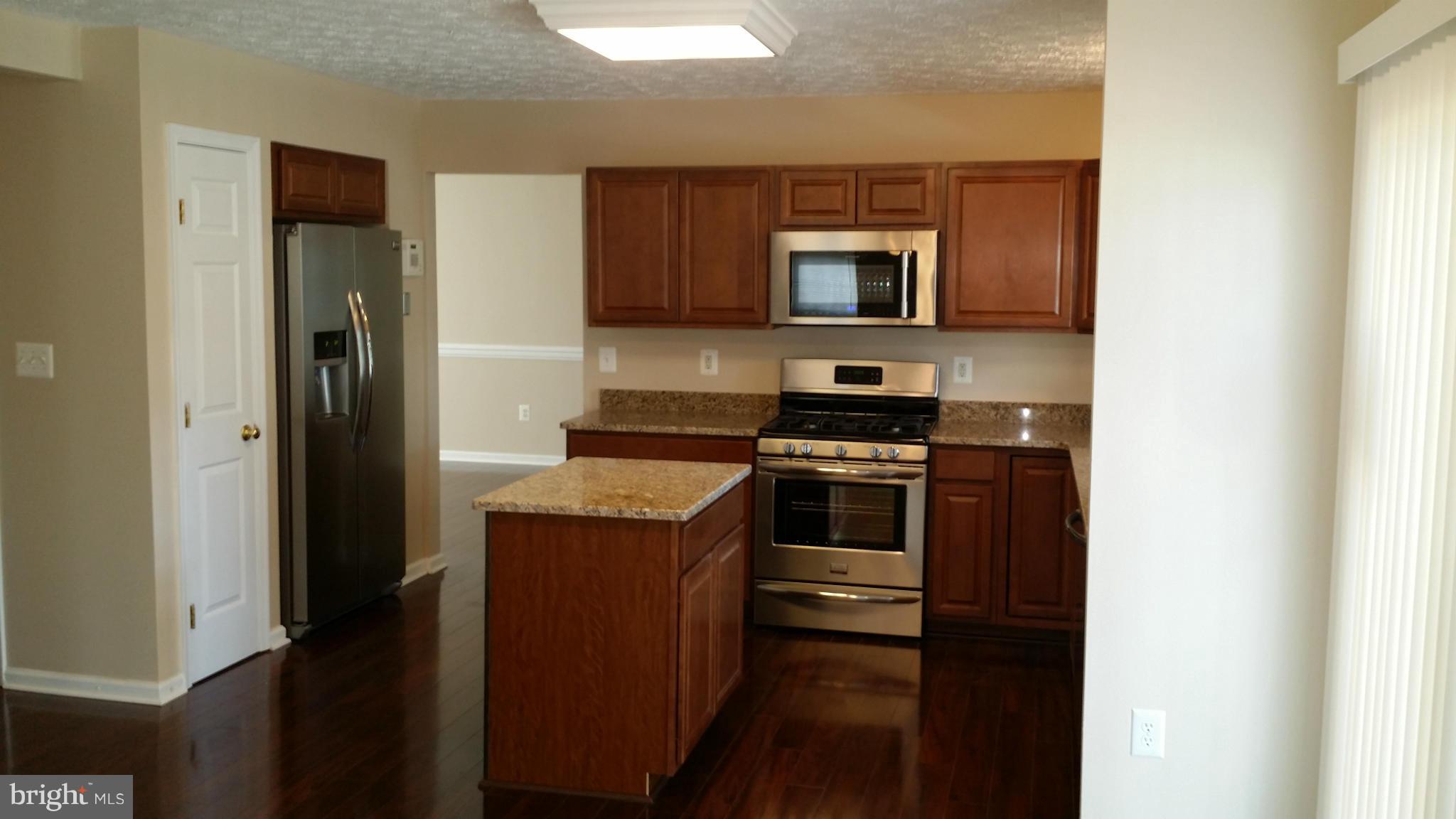 FOX CHASE - Residential