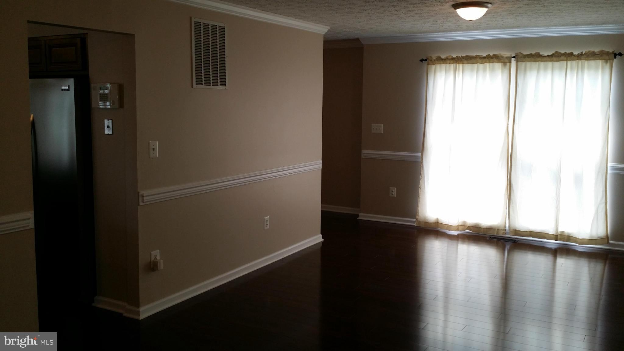 FOX CHASE - Residential