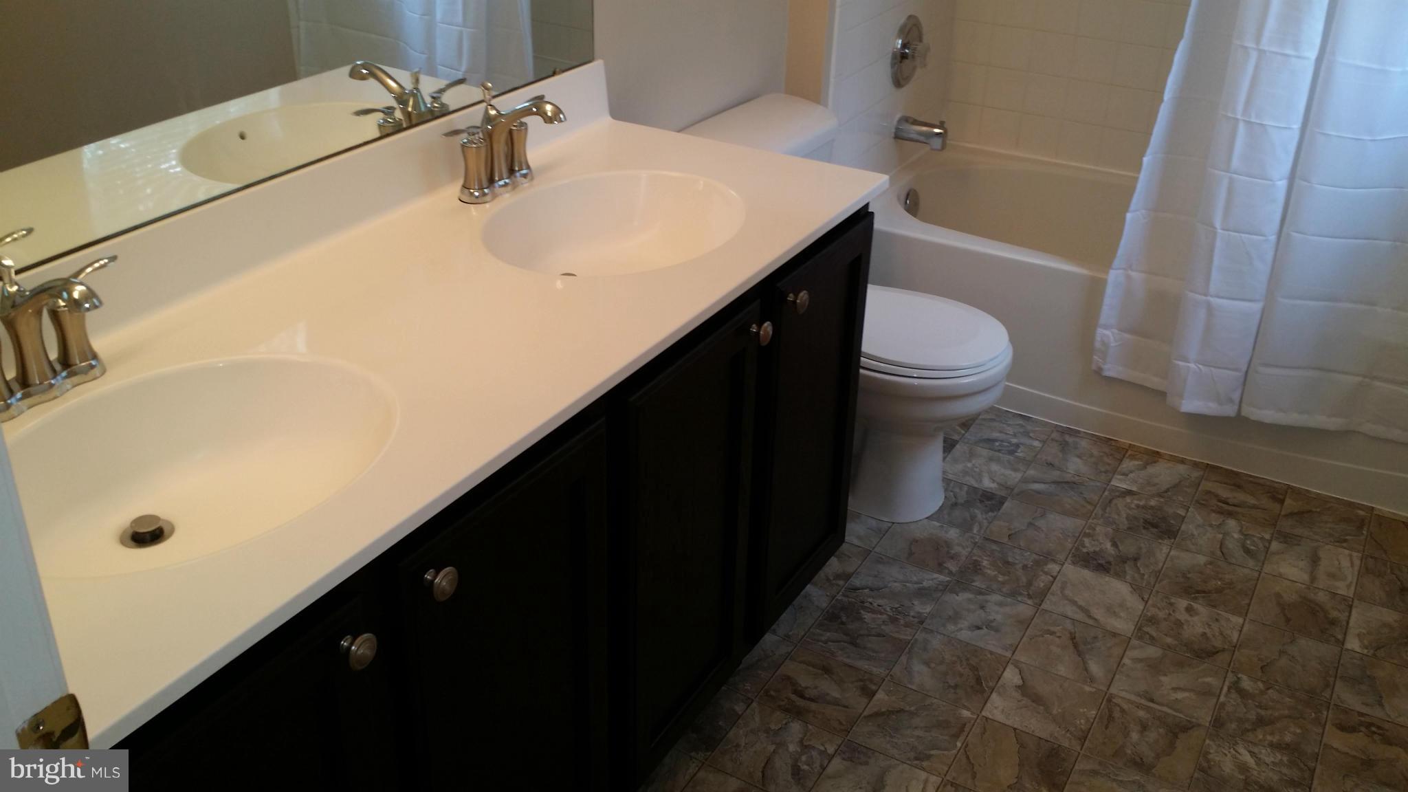 FOX CHASE - Residential