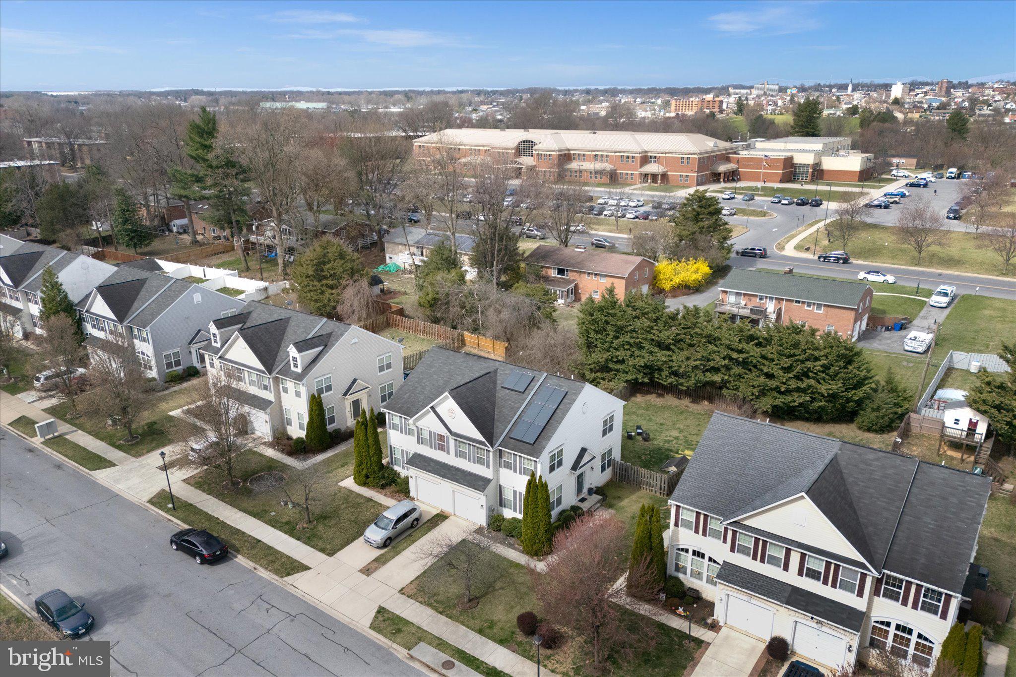 KENSINGTON VILLAS - Residential