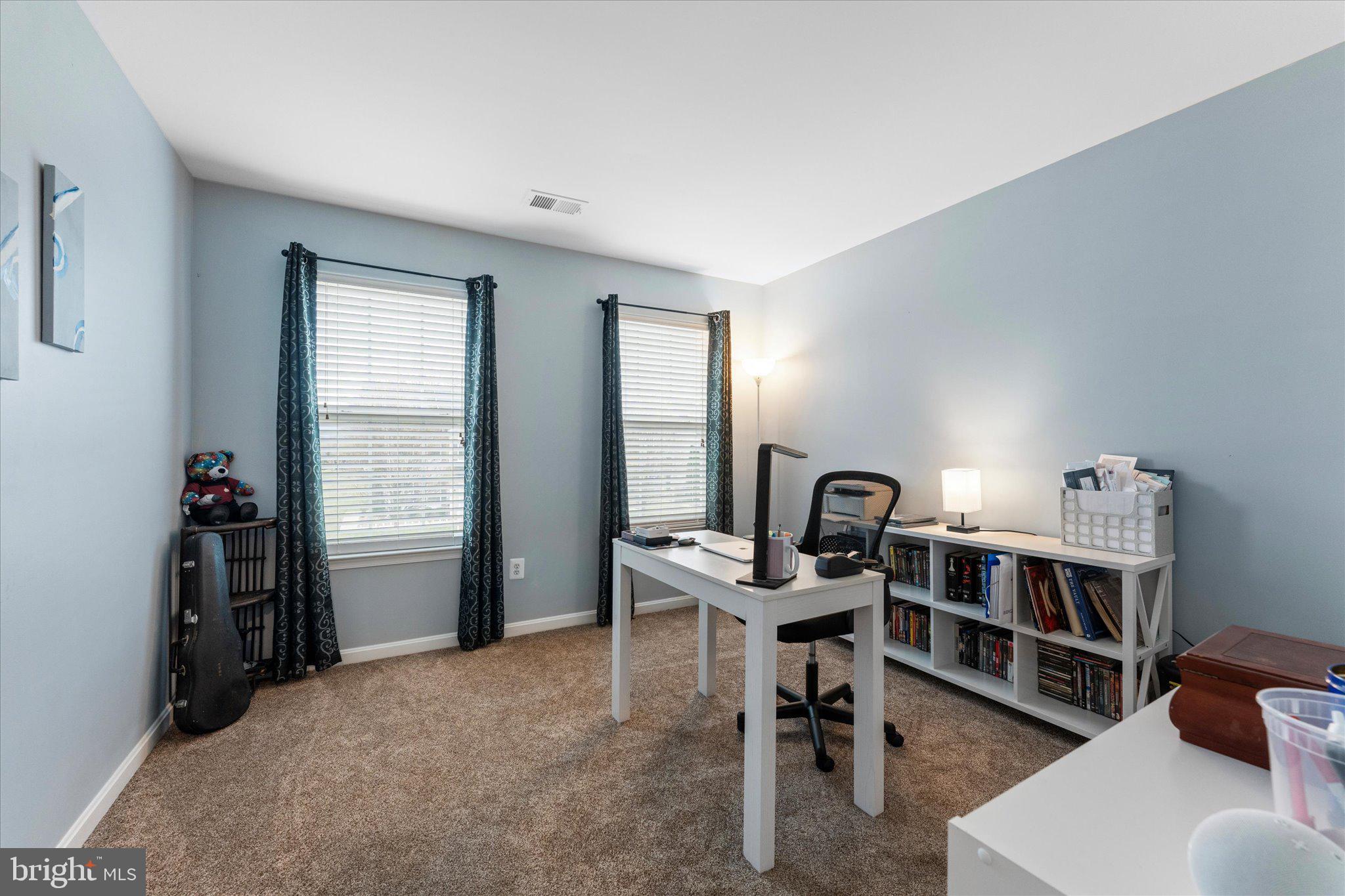 KENSINGTON VILLAS - Residential