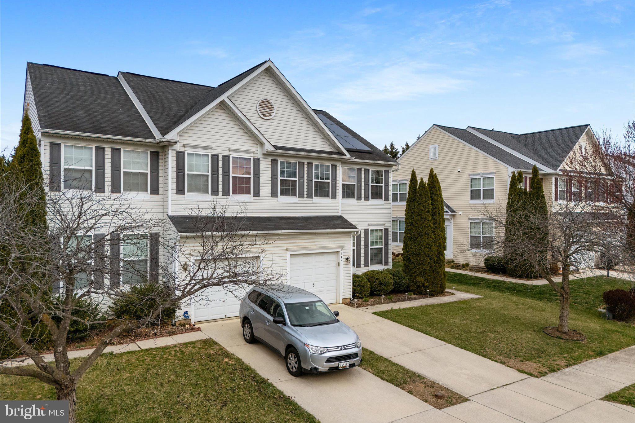 KENSINGTON VILLAS - Residential