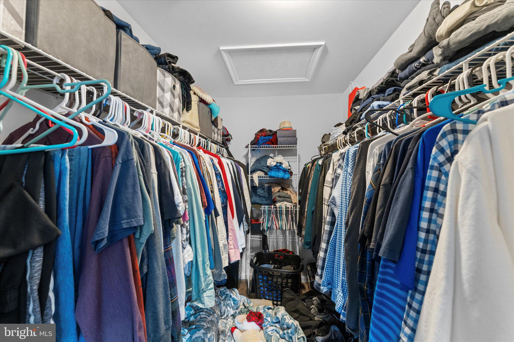 KENSINGTON VILLAS - Residential