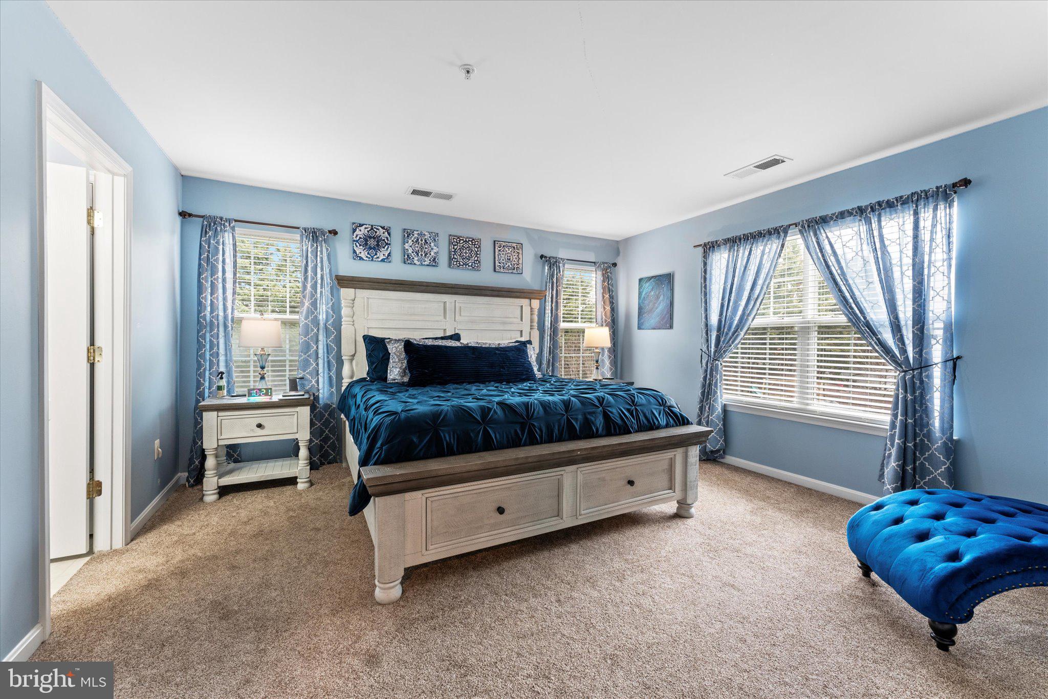 KENSINGTON VILLAS - Residential