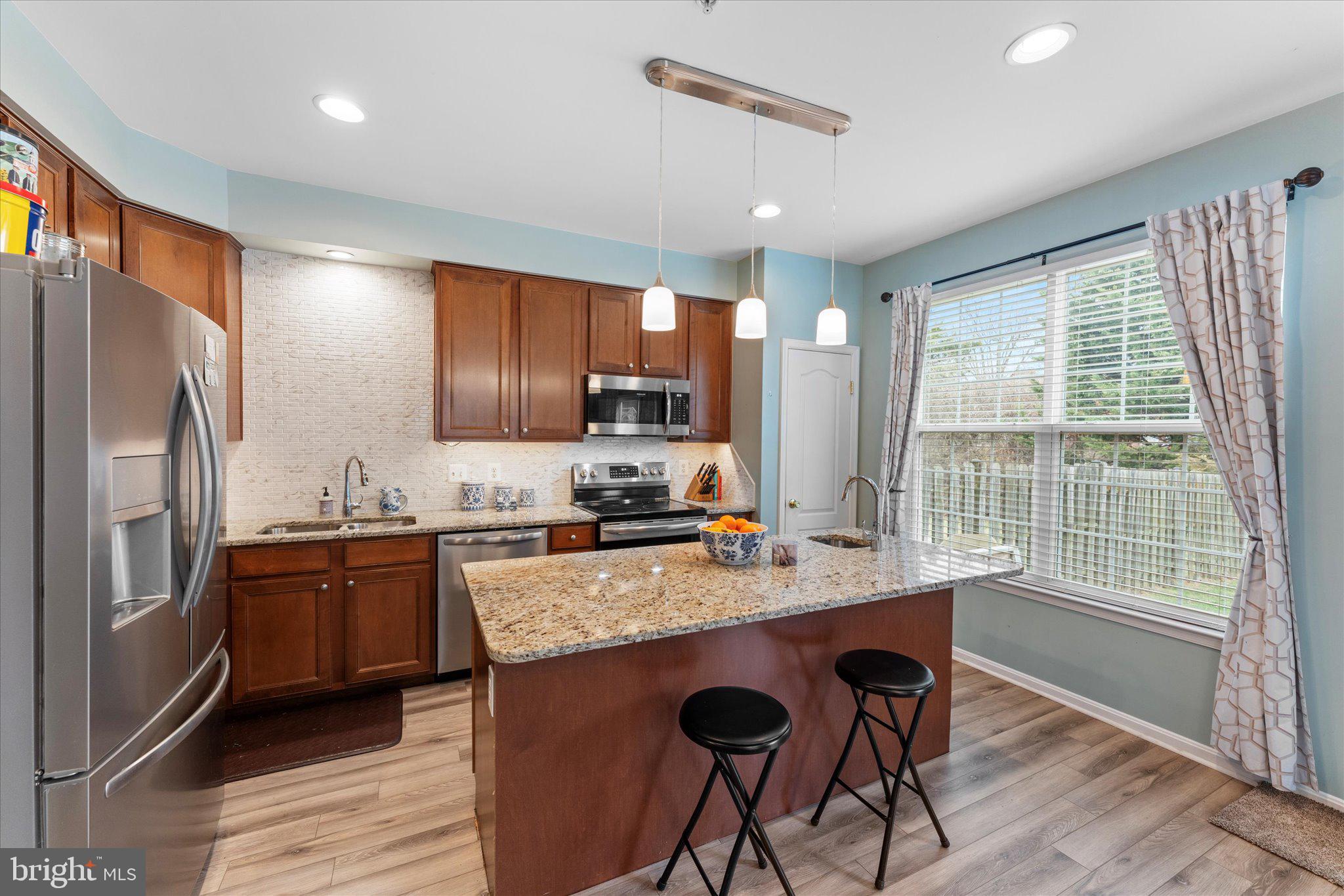 KENSINGTON VILLAS - Residential