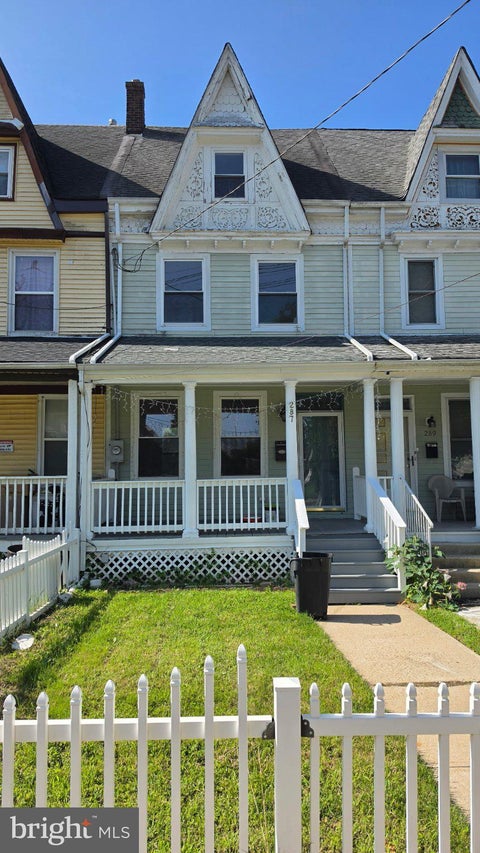 Townhouse For Rent - 287 Bellevue Avenue<br/> Mercer County, TRENTON, NJ 08618
