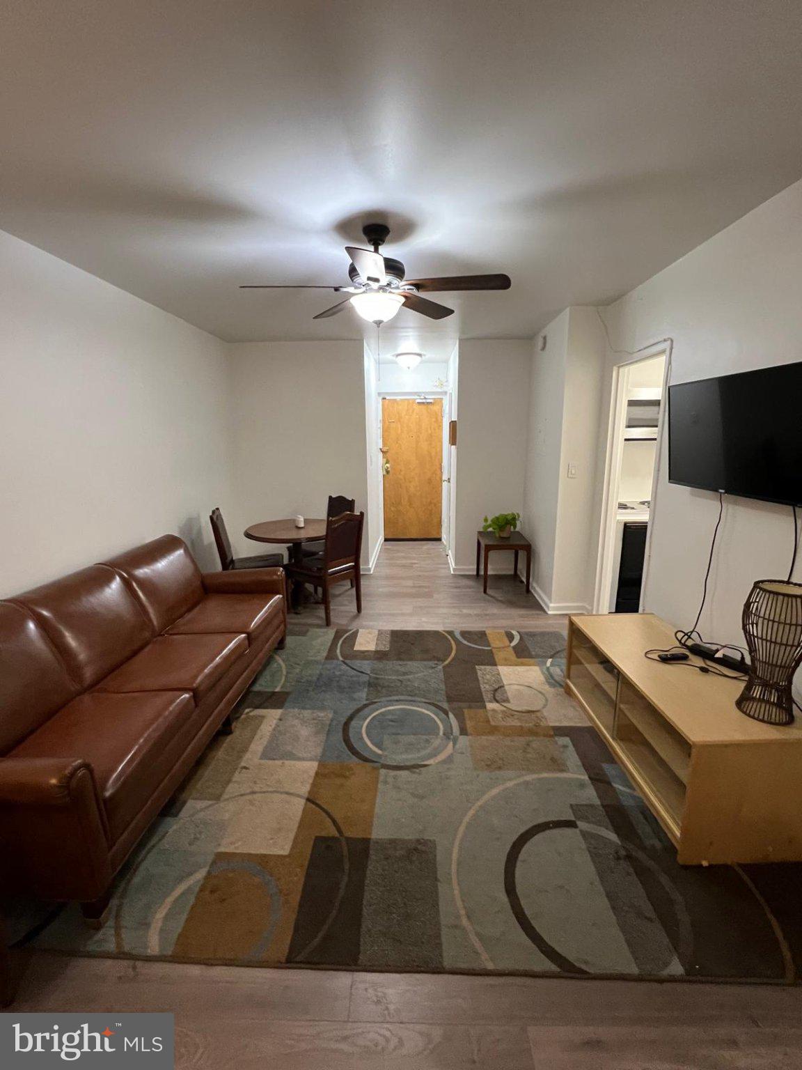2141 I STREET NW - Photo 4