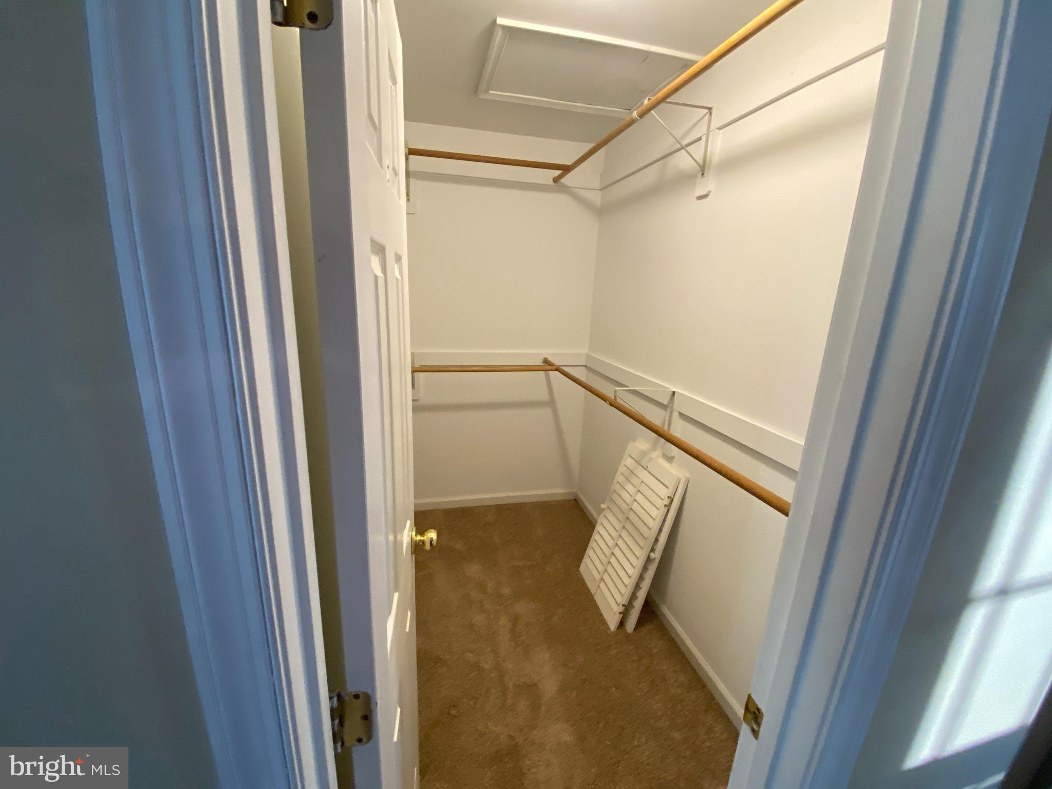 PIKE VIEW ACRES - Residential Lease