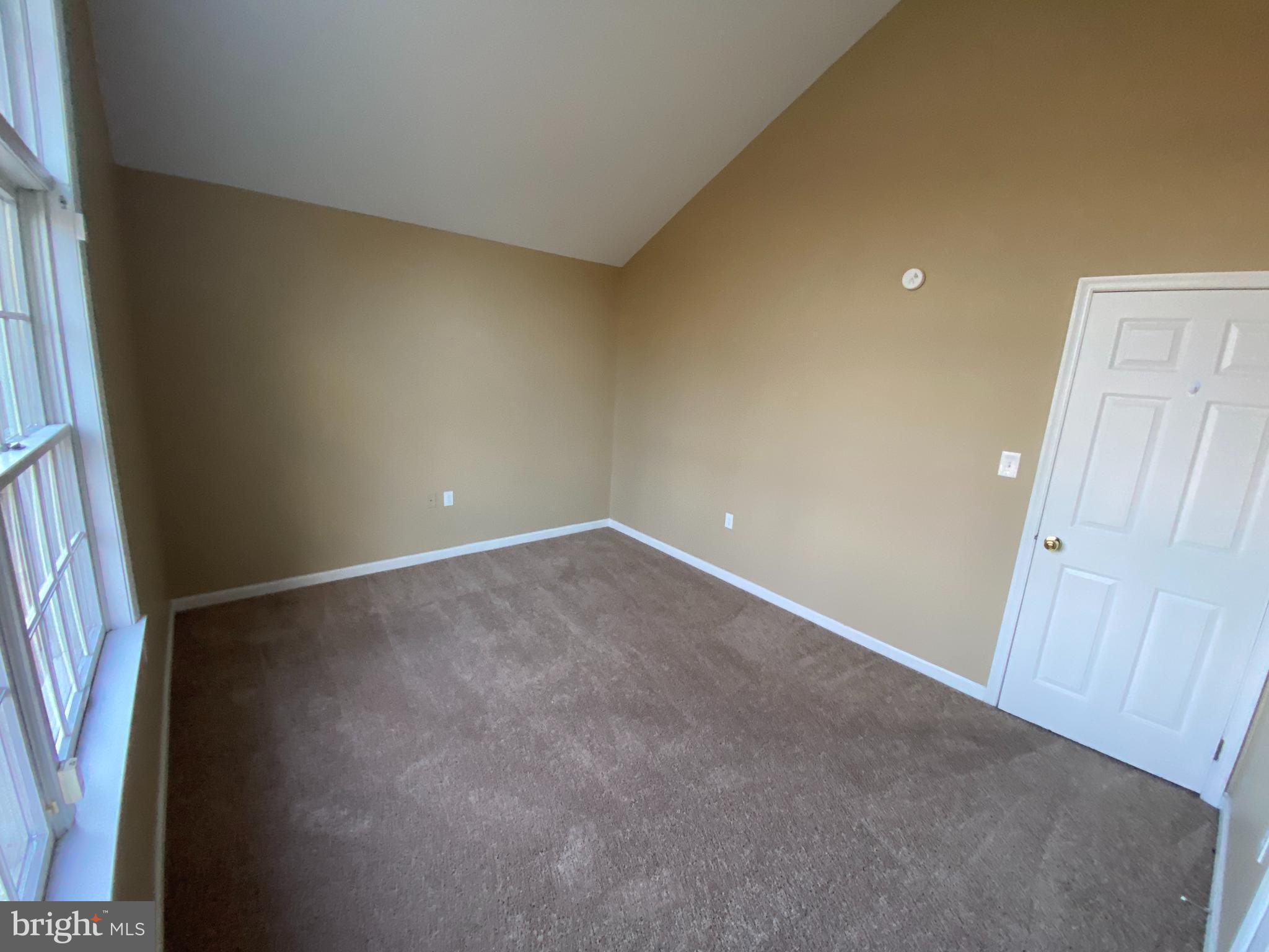 PIKE VIEW ACRES - Residential Lease