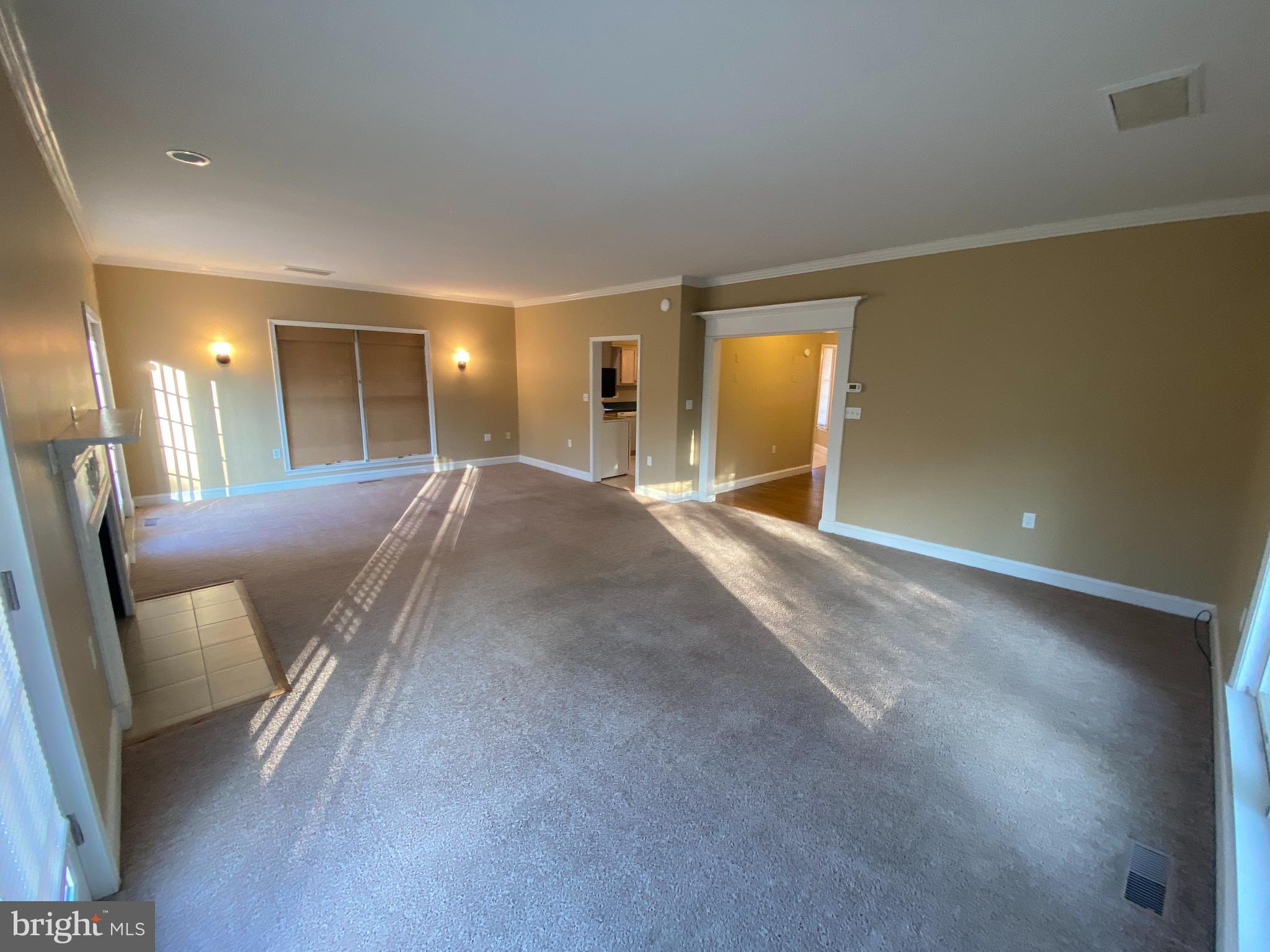 PIKE VIEW ACRES - Residential Lease