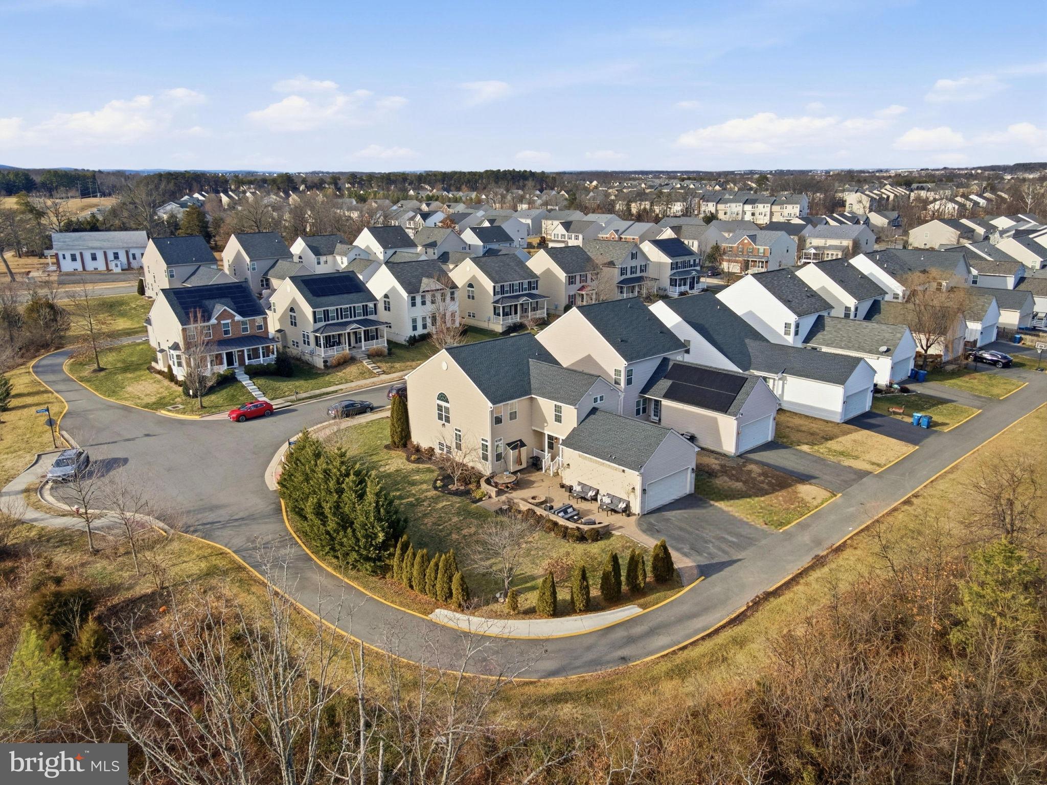 SOUTH RIDING - Residential