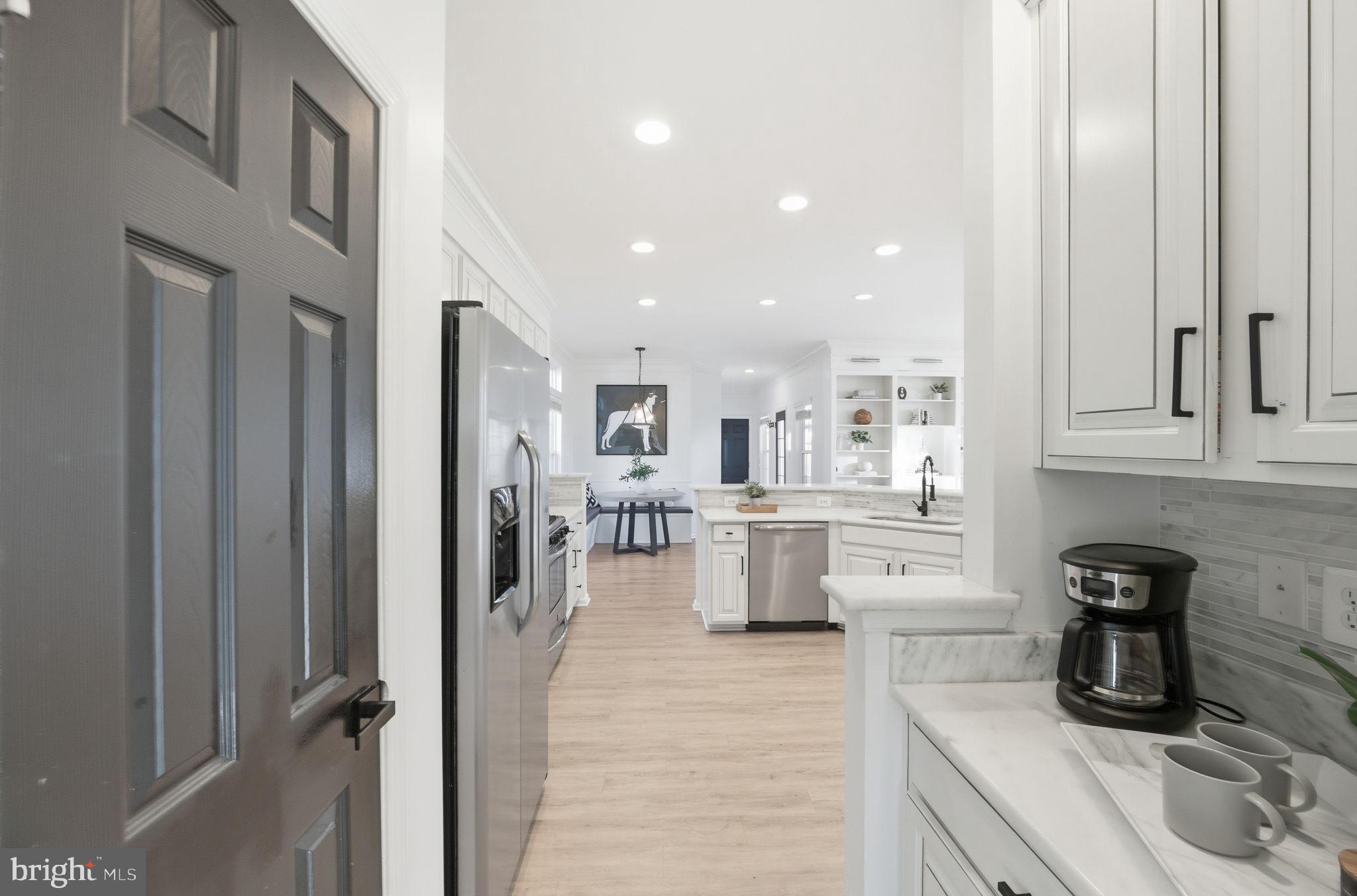 SOUTH RIDING - Residential