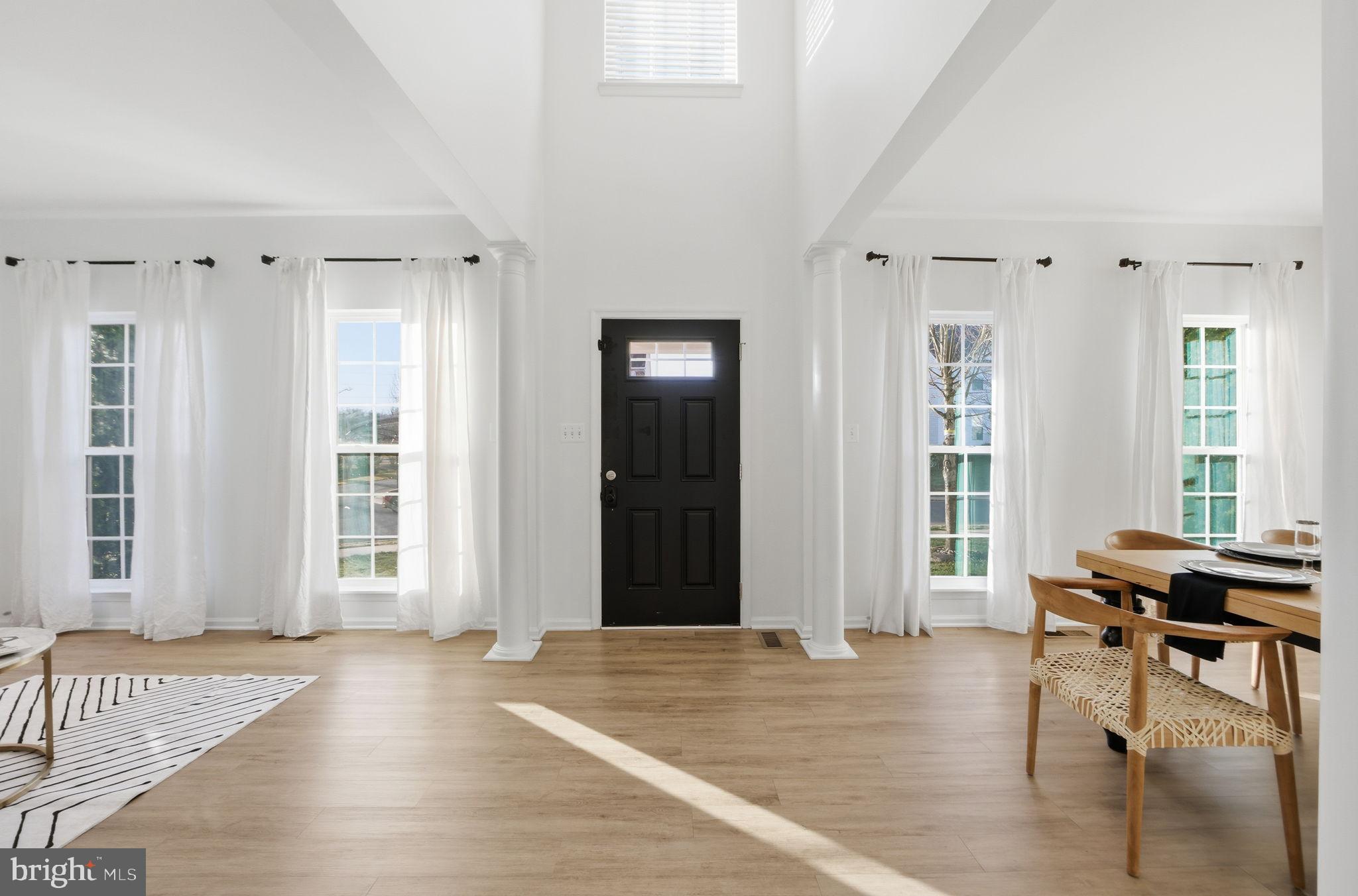 SOUTH RIDING - Residential