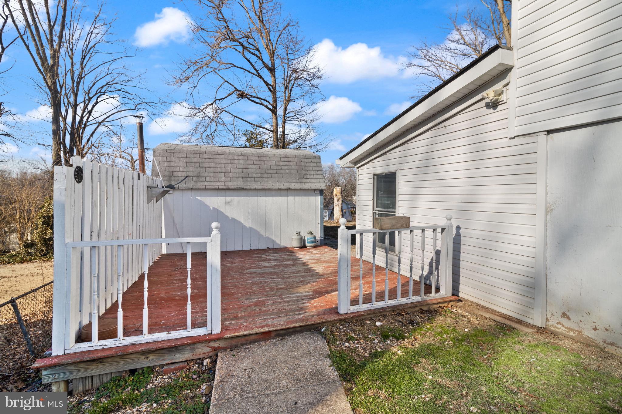 DALE CITY - Residential