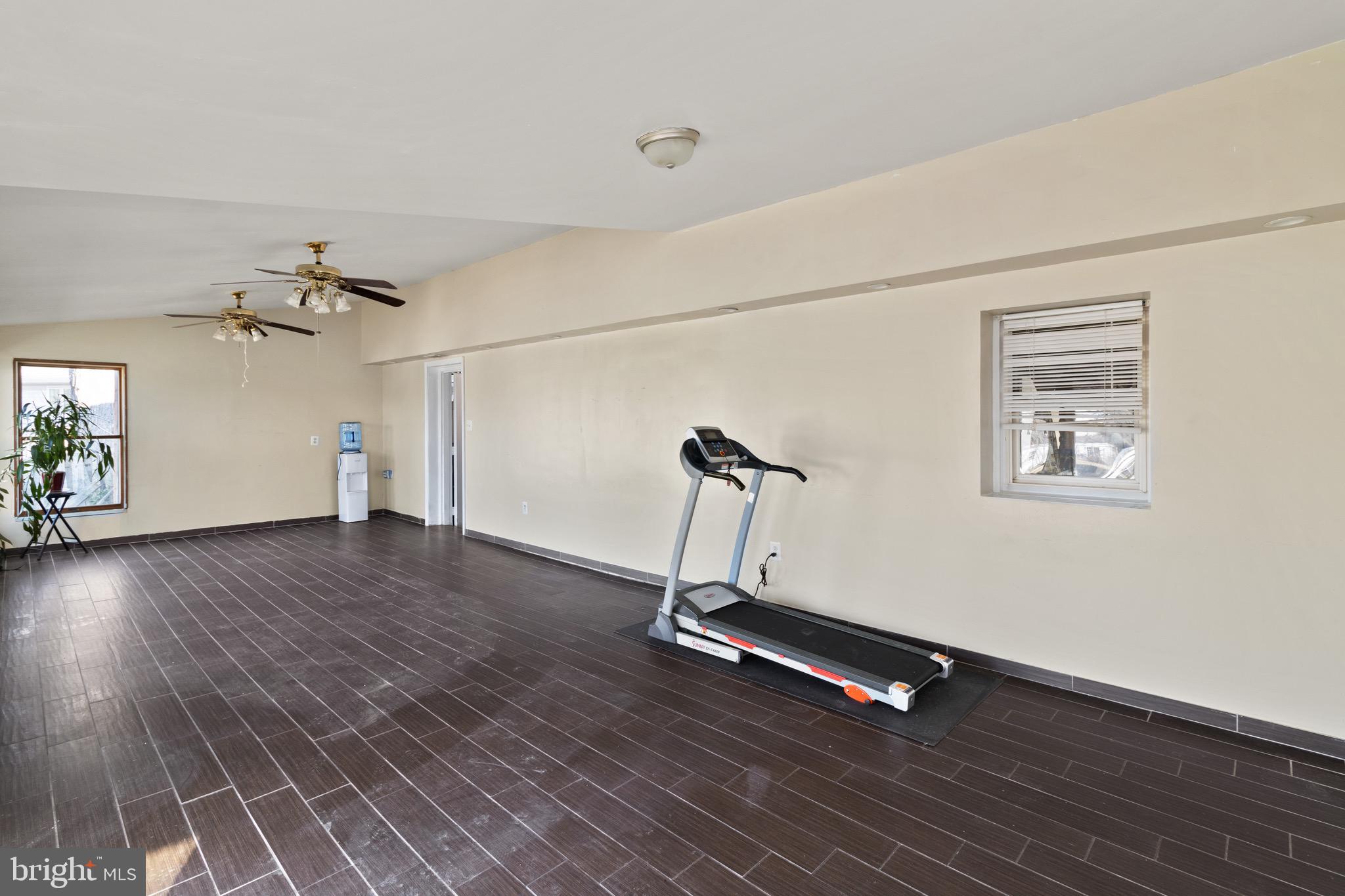 DALE CITY - Residential