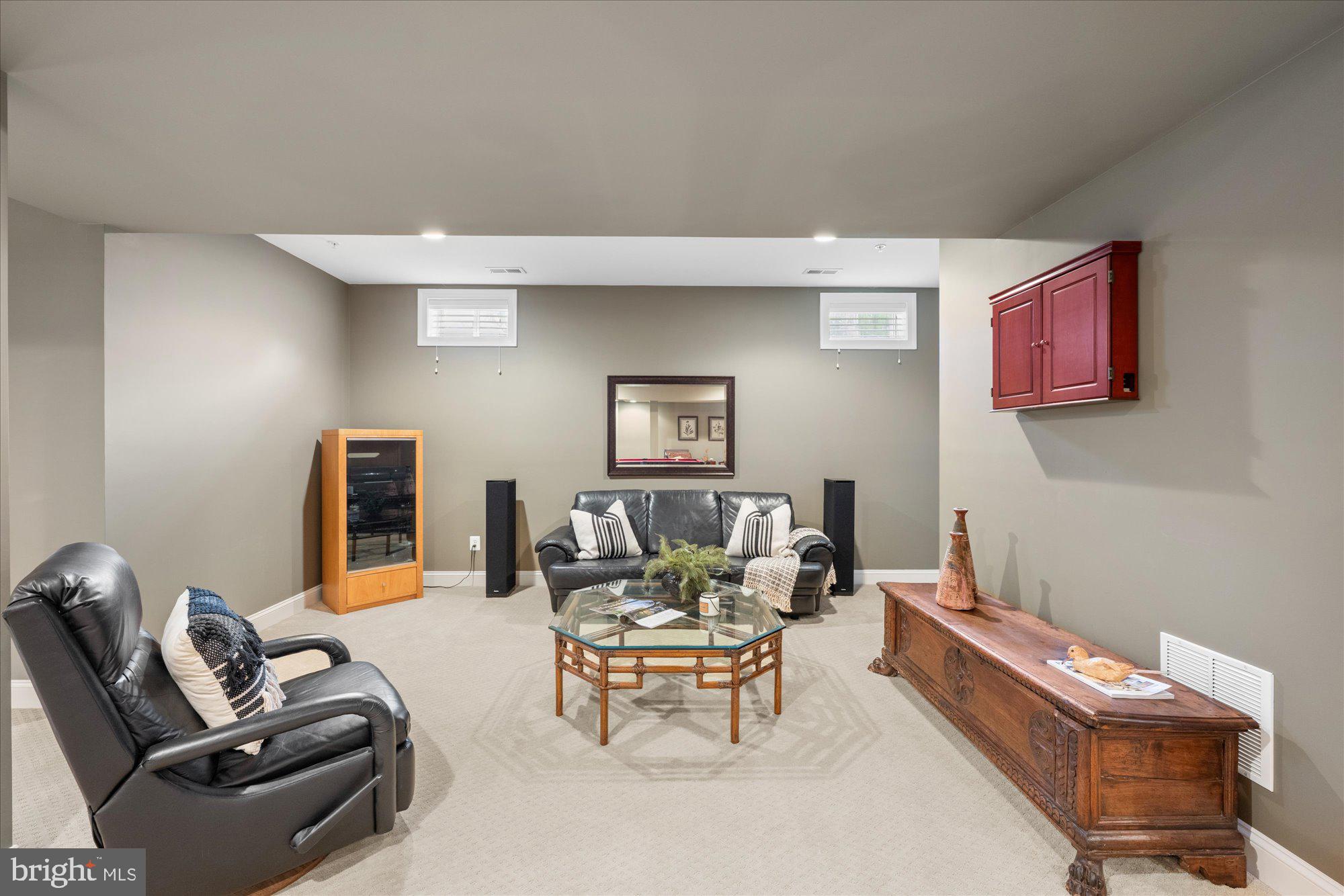 STONEY CREEK FARM - Residential