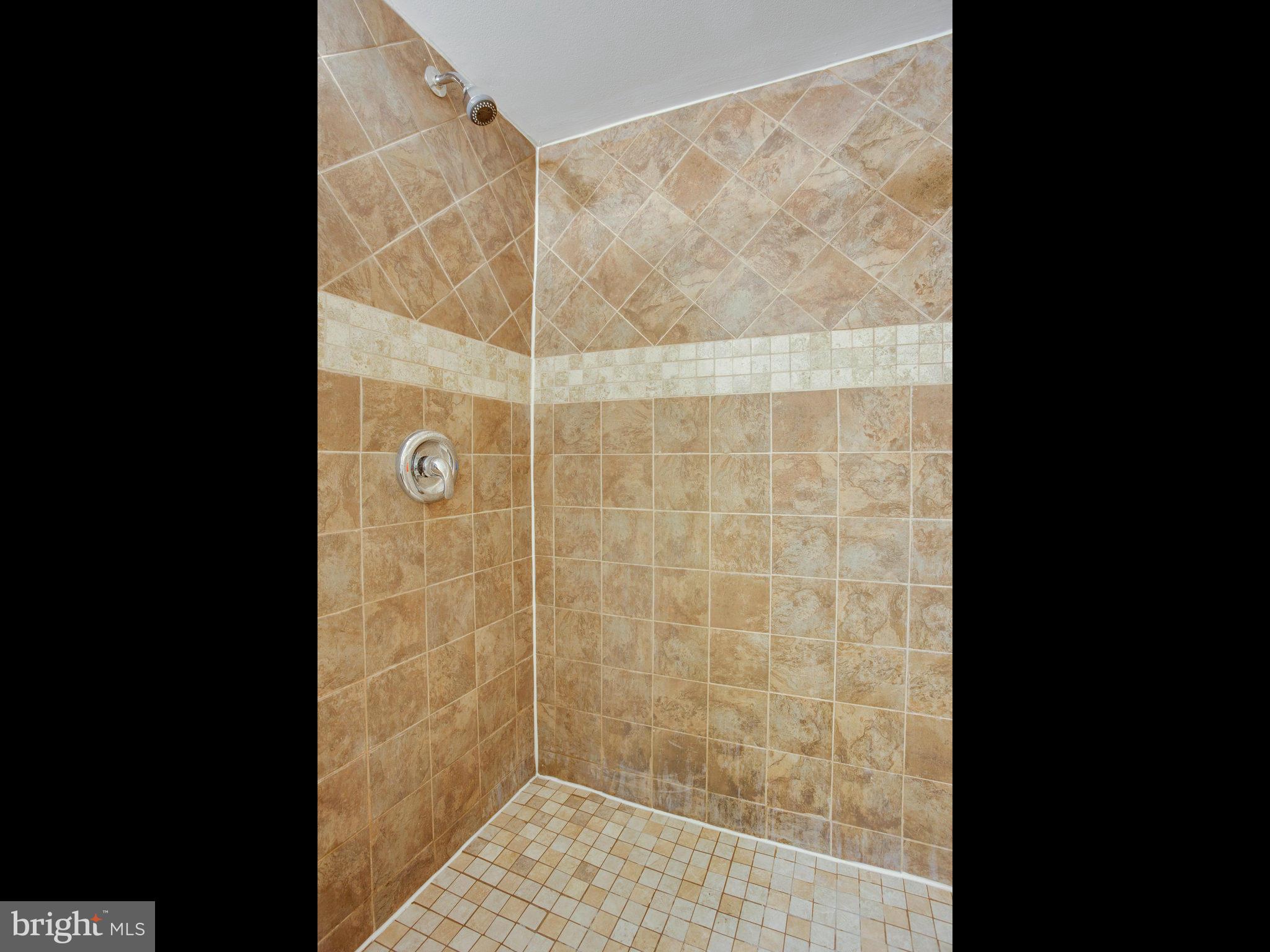 MORRIS HILL - Residential