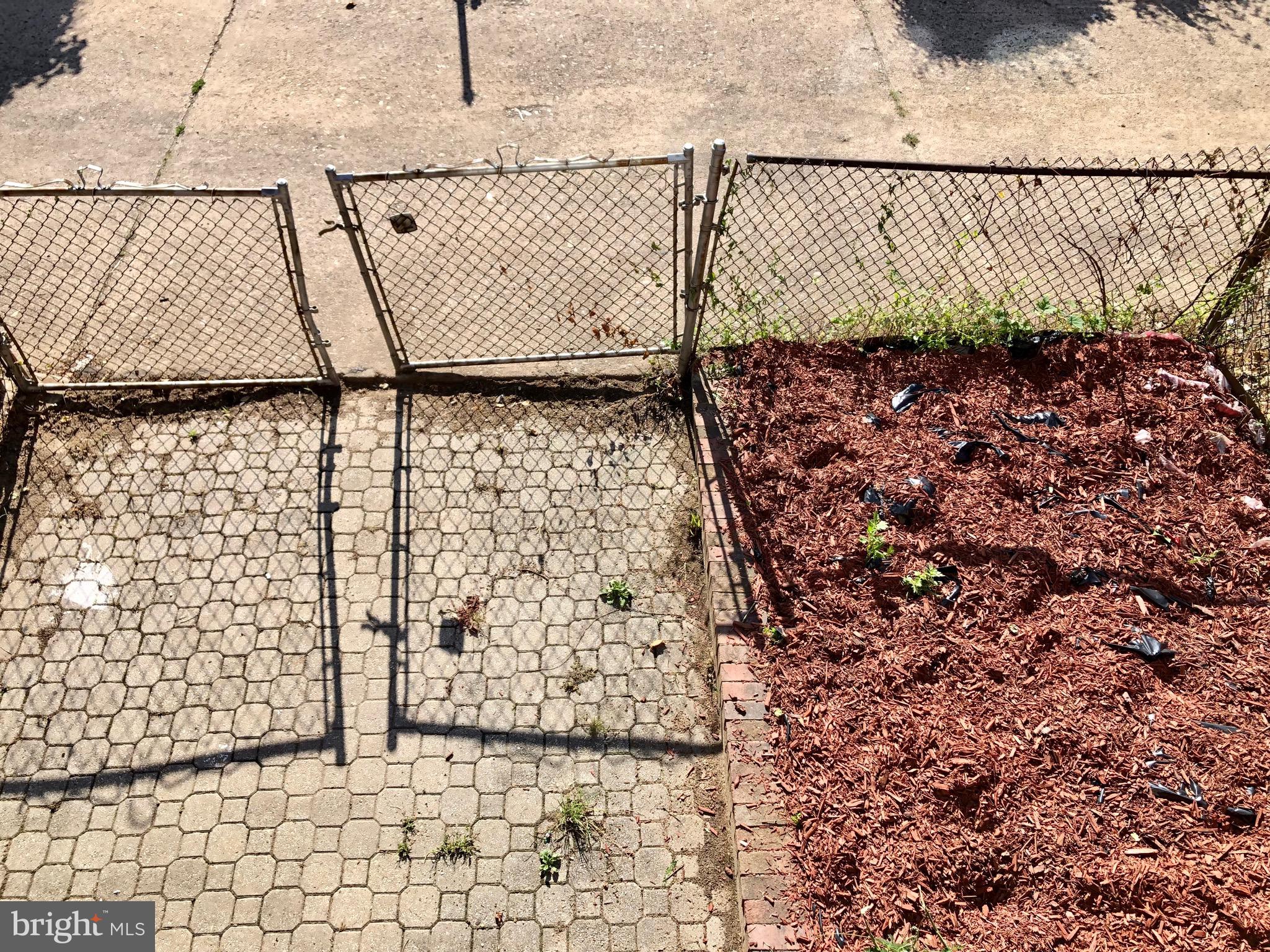 WEST OAK LANE - Residential