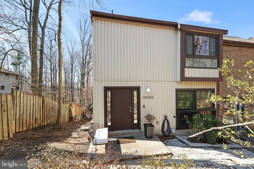 Elegant END UNIT townhome that has been updated.  Modern 3-level Townhome, contemporary floorplan.   Convenient to INOVA medical center, medical office buildings, NOVA community college, GMU, and many shopping and entertainment options.  Easy access to the Beltway, Rt 66 and other major transportation routes.
The house has 1 assigned parking spot and 2 unreserved spots.     In 2025, there was a new garbage disposal, backyard patio, and outdoor lighting.  
In 2024, there was a New stove and a new fridge, a New furnace motor, a New electric panel, new duplex outlets, New ceiling lights, and ceiling fans.   In 2022, there has been a new roof, new windows, new sliding doors, updated appliances to stainless steel, new kitchen cabinet hardware, vinyl and hard tile flooring, and blown insulation in the attic.