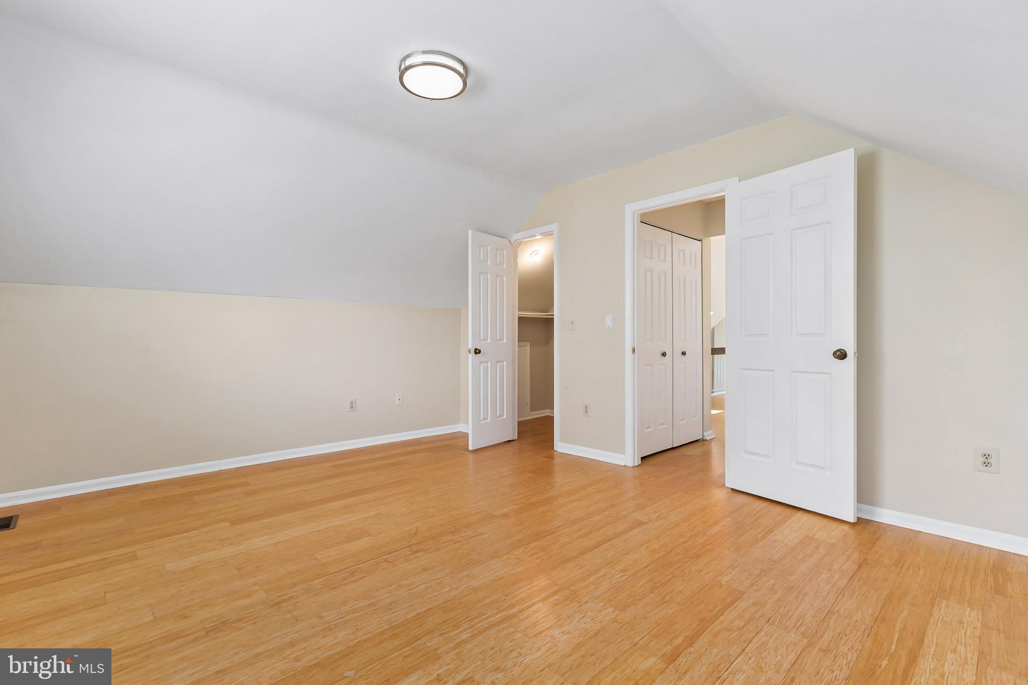 MARIETTA WOODS - Residential