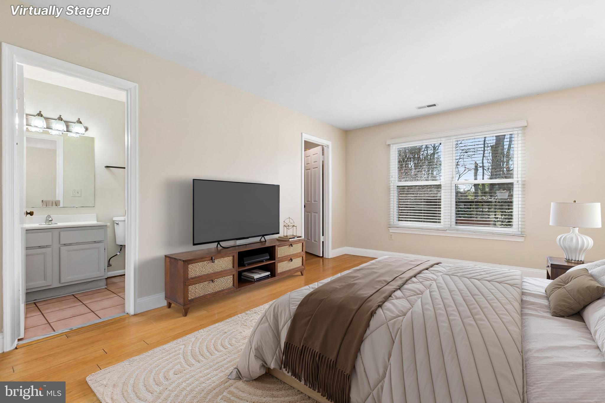 MARIETTA WOODS - Residential