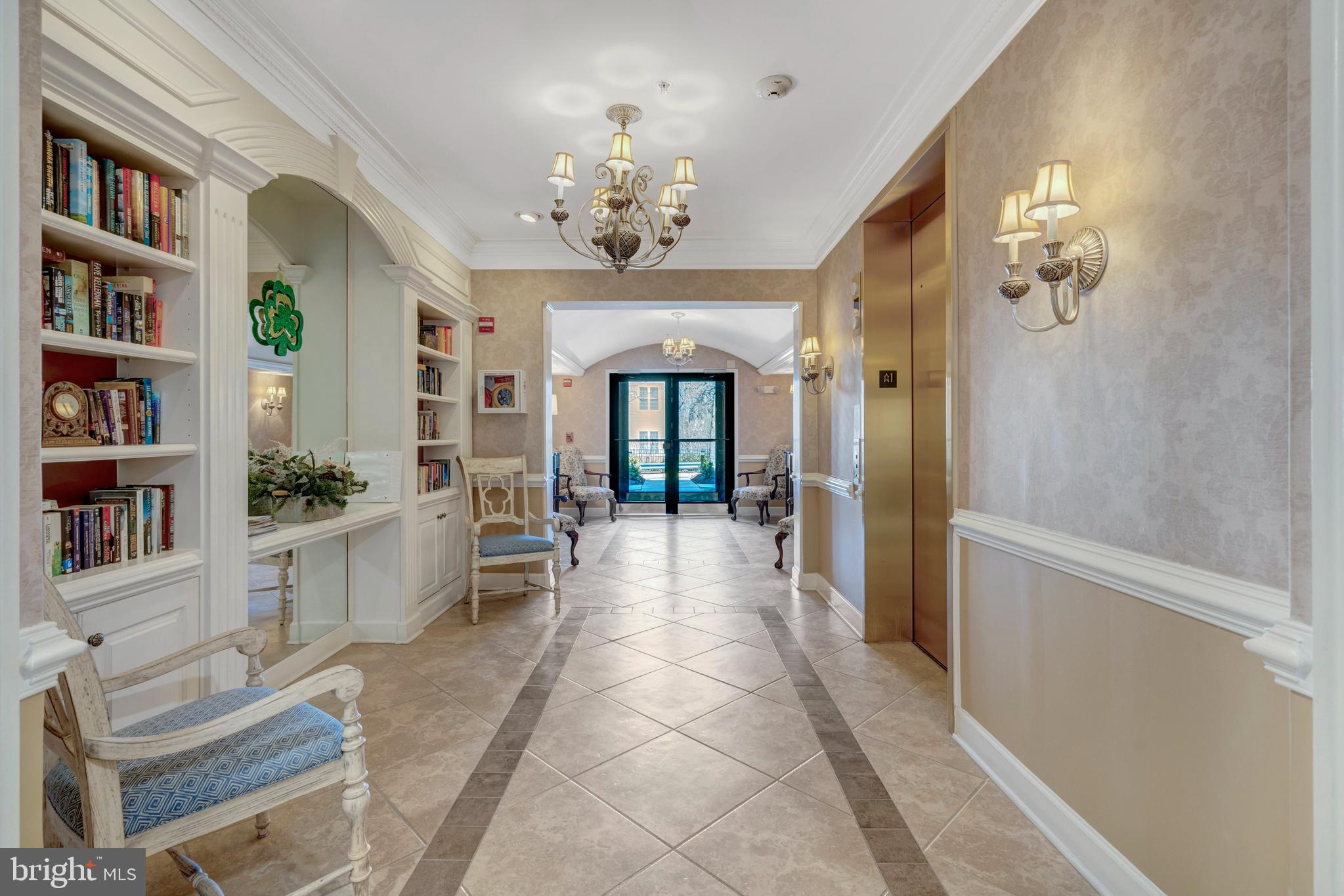 7065 HERITAGE HUNT DRIVE 108