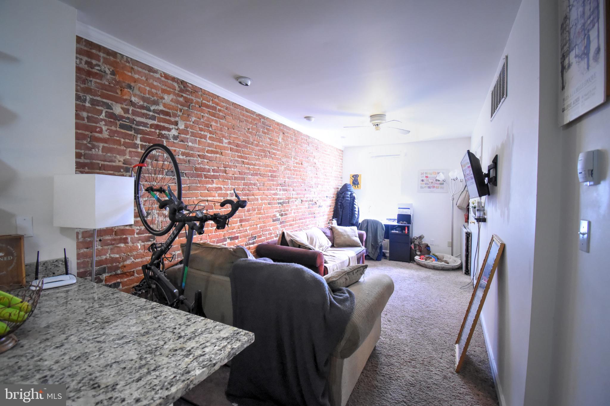 FEDERAL HILL HISTORIC DISTRICT - Residential Lease