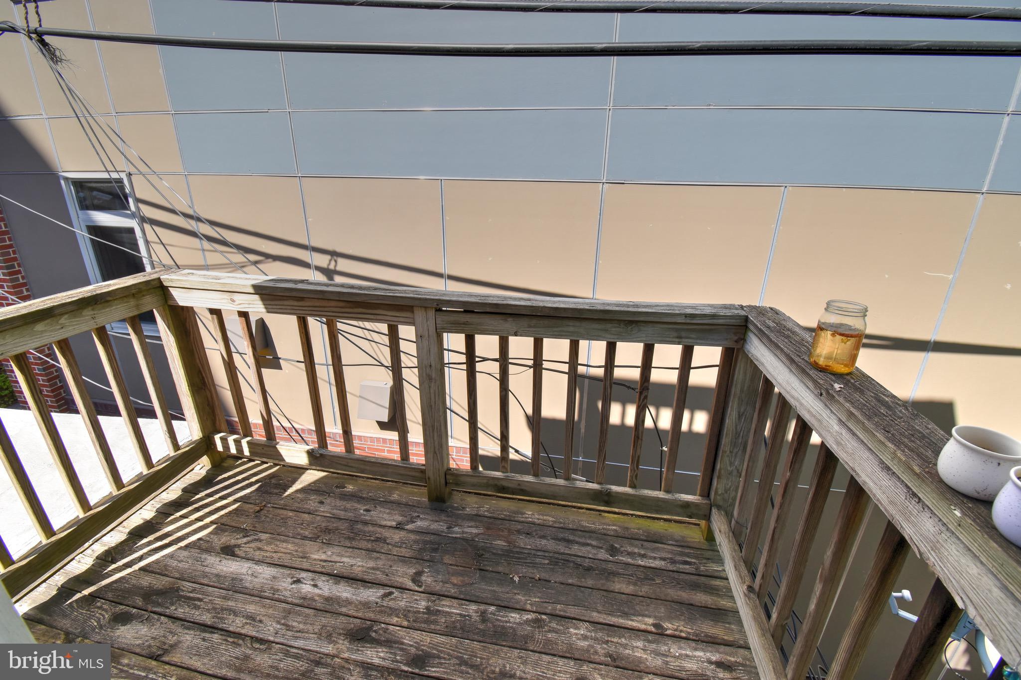 FEDERAL HILL HISTORIC DISTRICT - Residential Lease