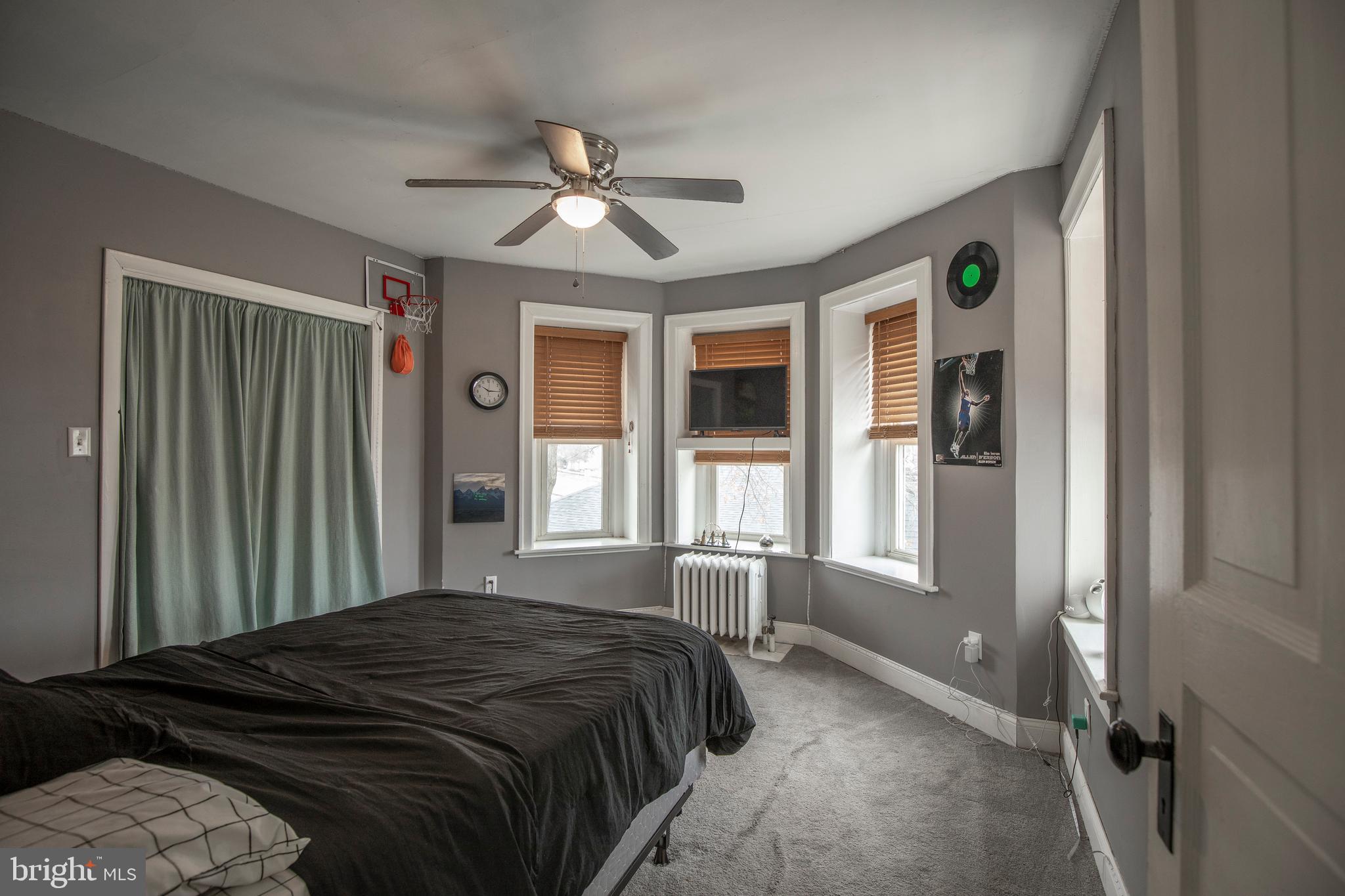 RYAN COURT - Residential