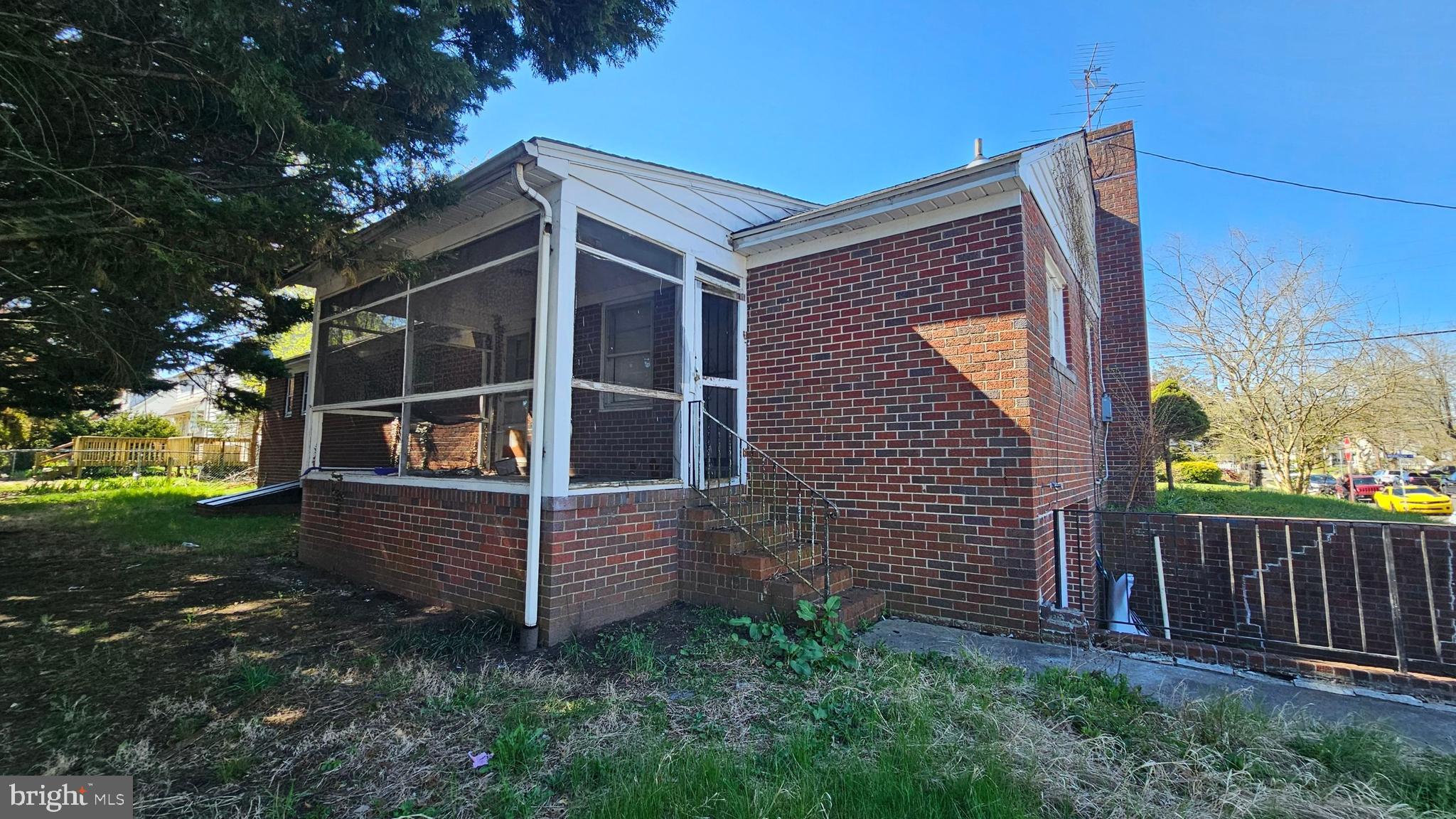 262 MORRISON AVENUE