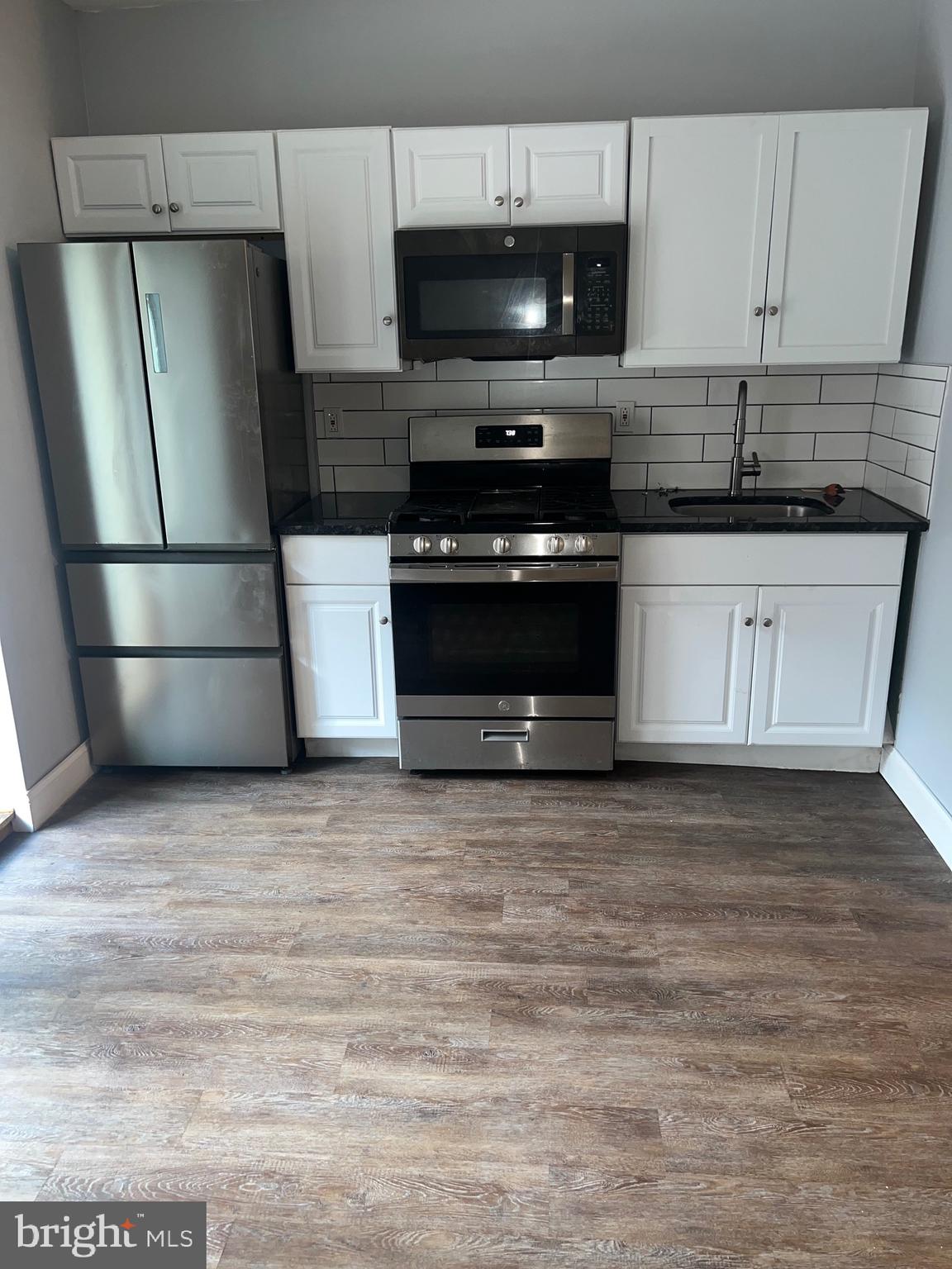 STRAWBERRY MANSION - Residential