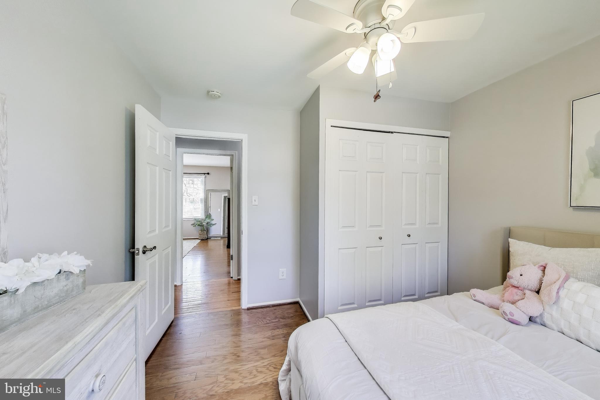 LAKE BRADDOCK - Residential