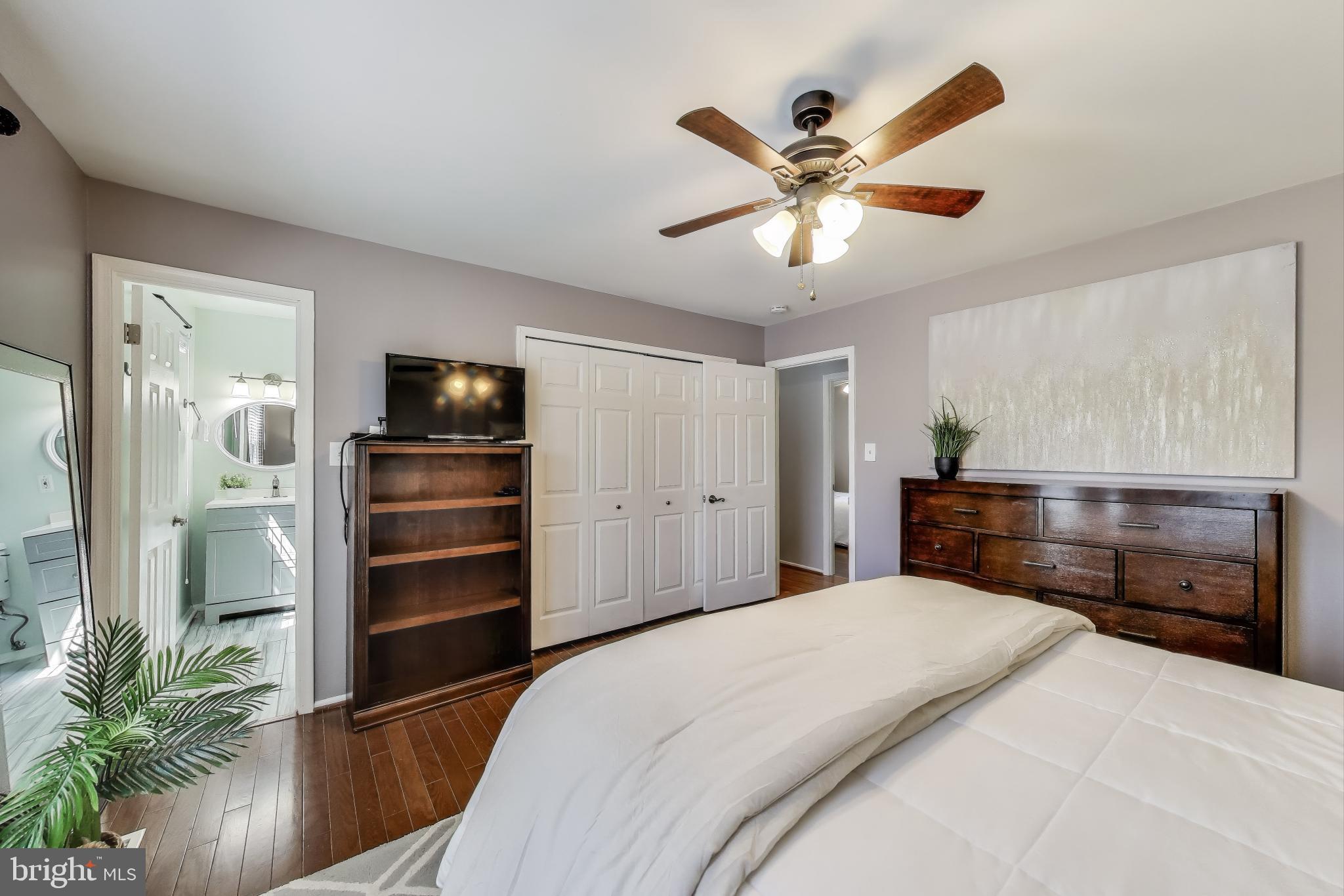 LAKE BRADDOCK - Residential