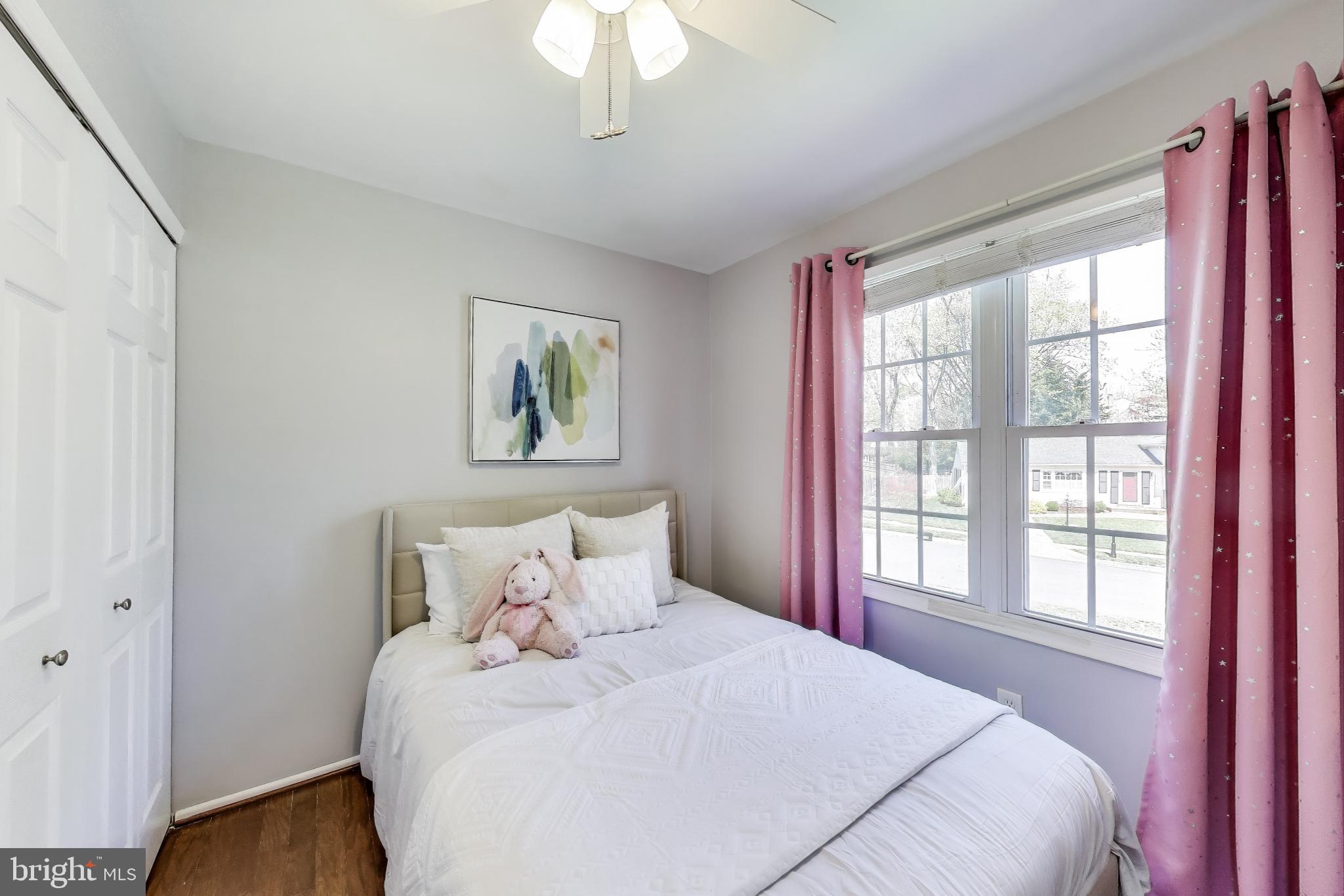 LAKE BRADDOCK - Residential